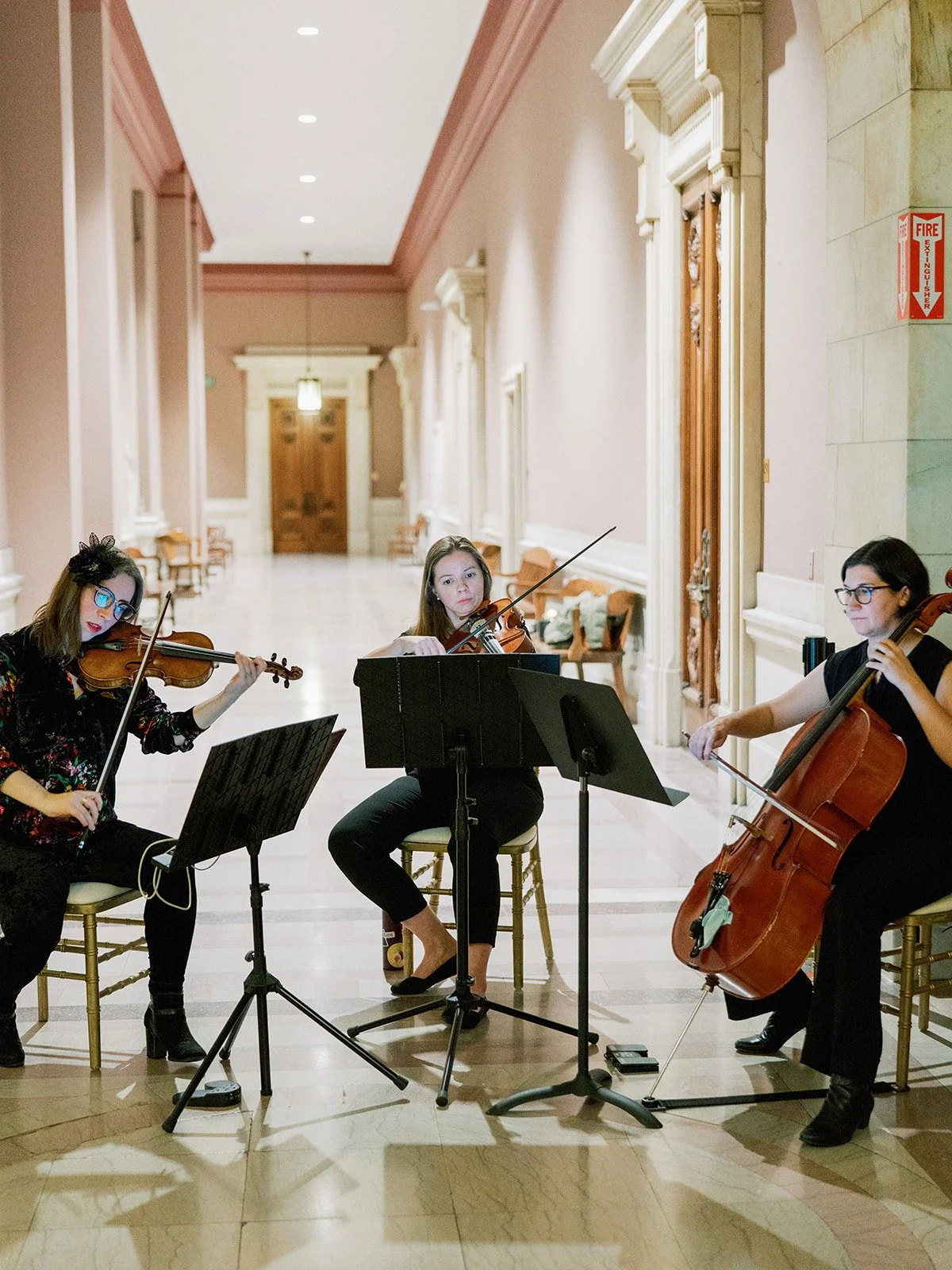 David & Diana Cocktail Hour-11_websize.jpg