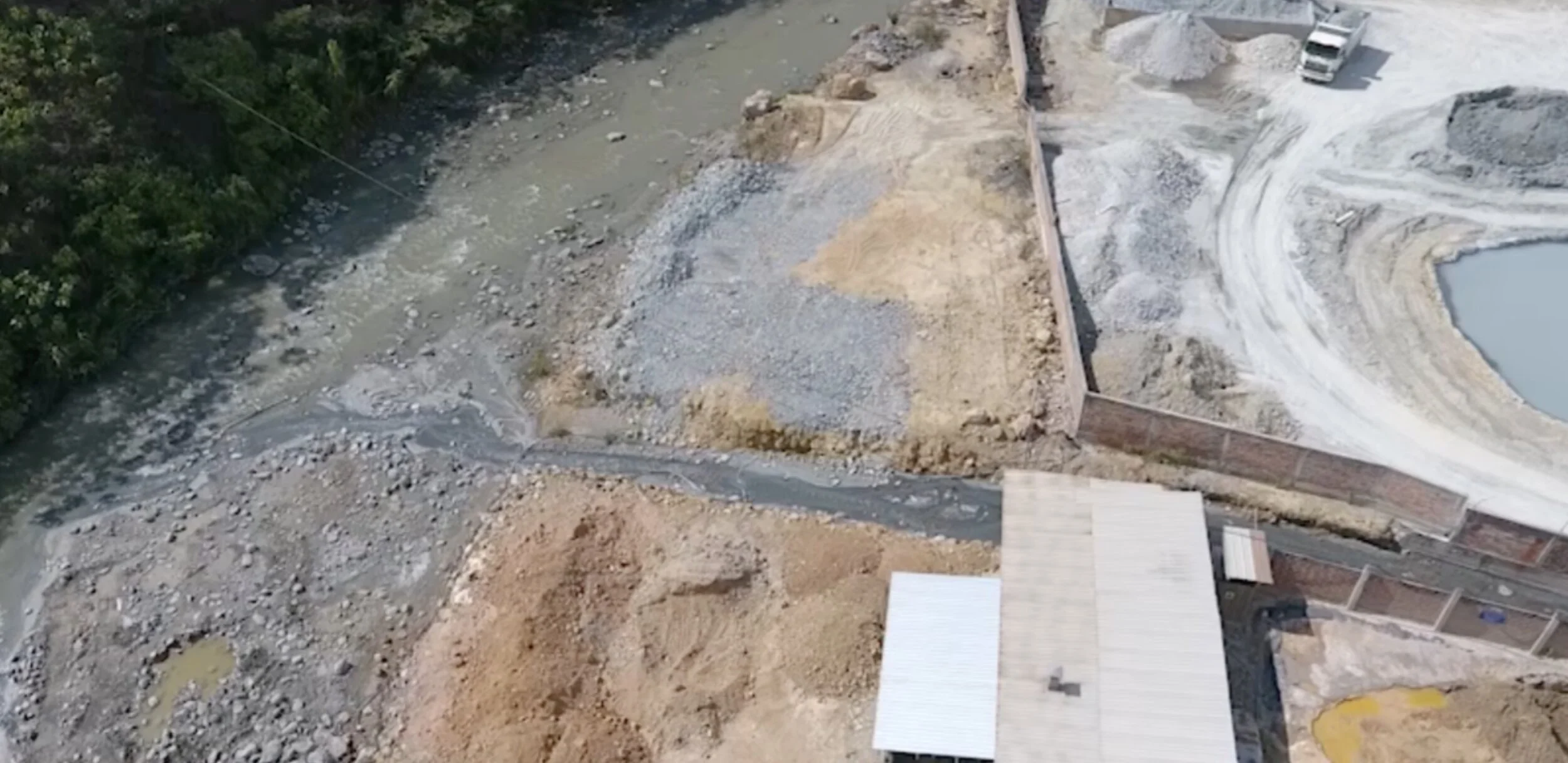 Ríos binacionales: la minería y la contaminación no saben de fronteras