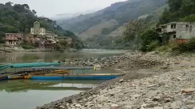 Hidroituango seca el río Cauca: cómo la controversial represa redujo en 80% el caudal del segundo río de Colombia