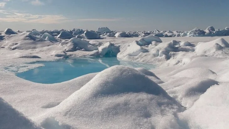 Microplásticos en el glaciar más grande de Europa
