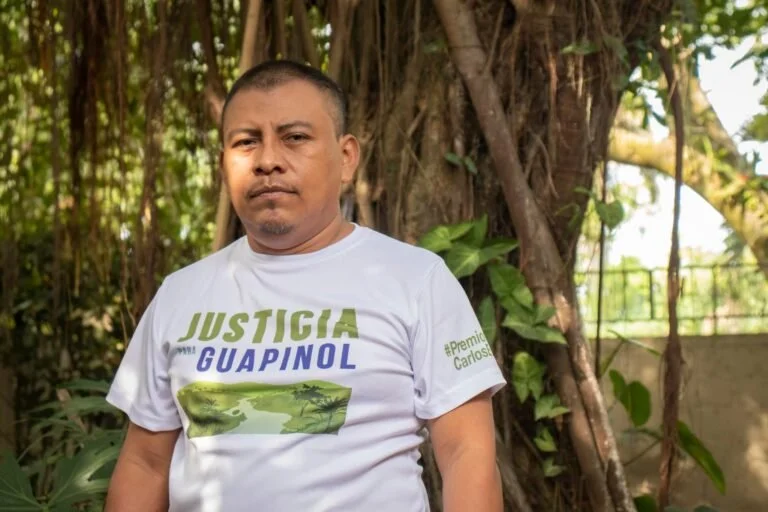 Asesinato de defensor ambiental expone el peligro por proteger ríos y parques frente a la minería en Honduras