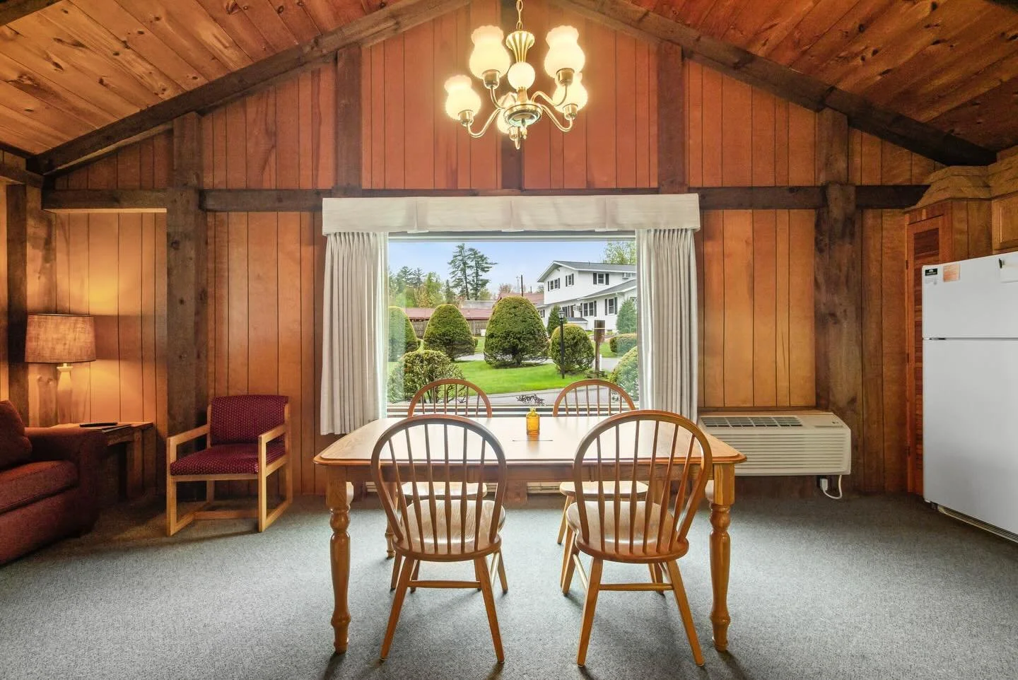 This warmer weather has us thinking about Spring 🤗

A few notes about our Spring availability:
🌸 We open for the 2026 season on Friday, May 8th! May is a great, quieter time to enjoy Lake George.
🌼 There are two, two-bedroom cottages remaining for