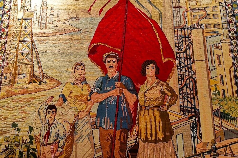 Soviet propaganda carpet | Baku, Azerbaijan