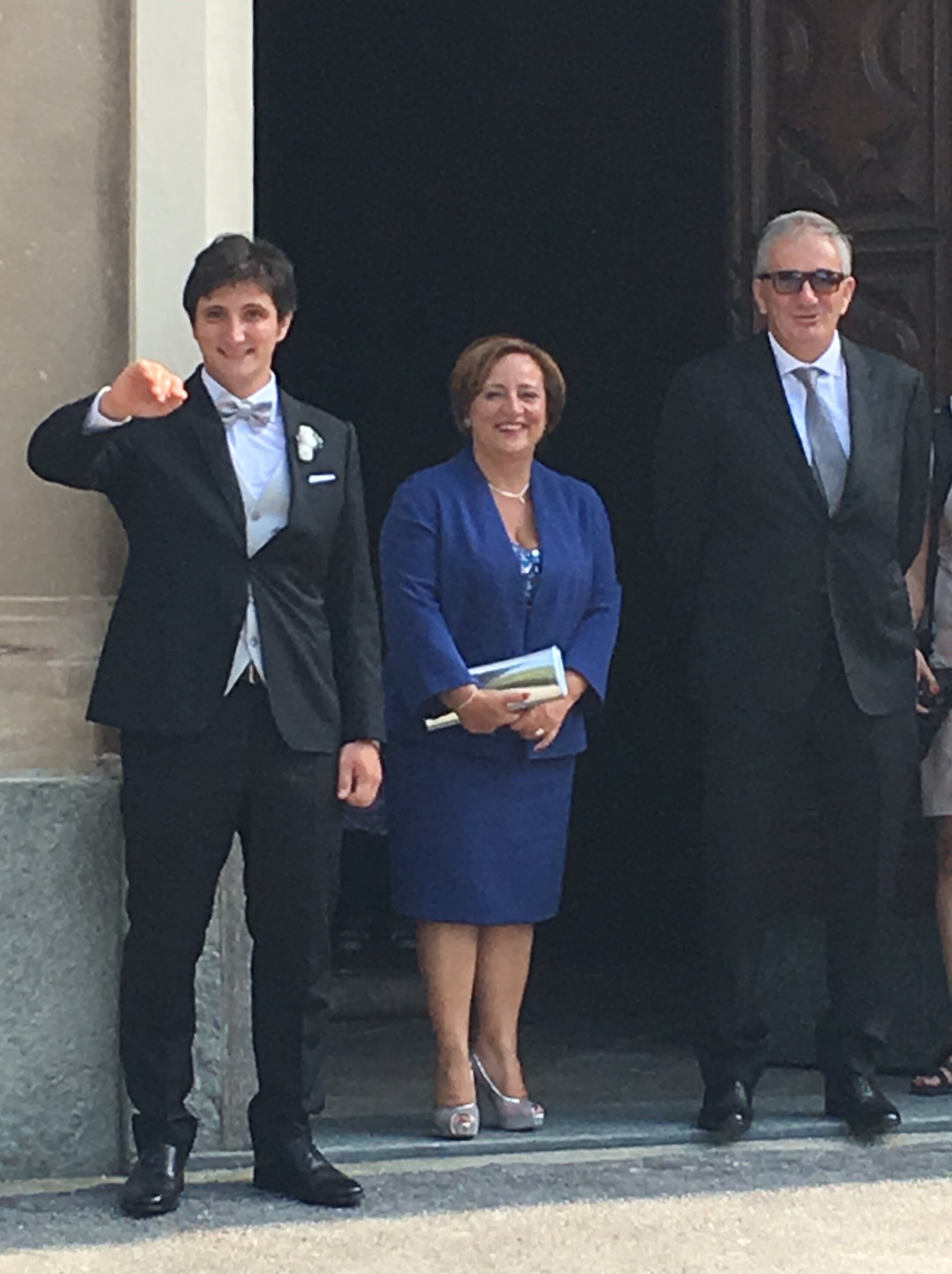 Francesco with his parents, waiting for the bride