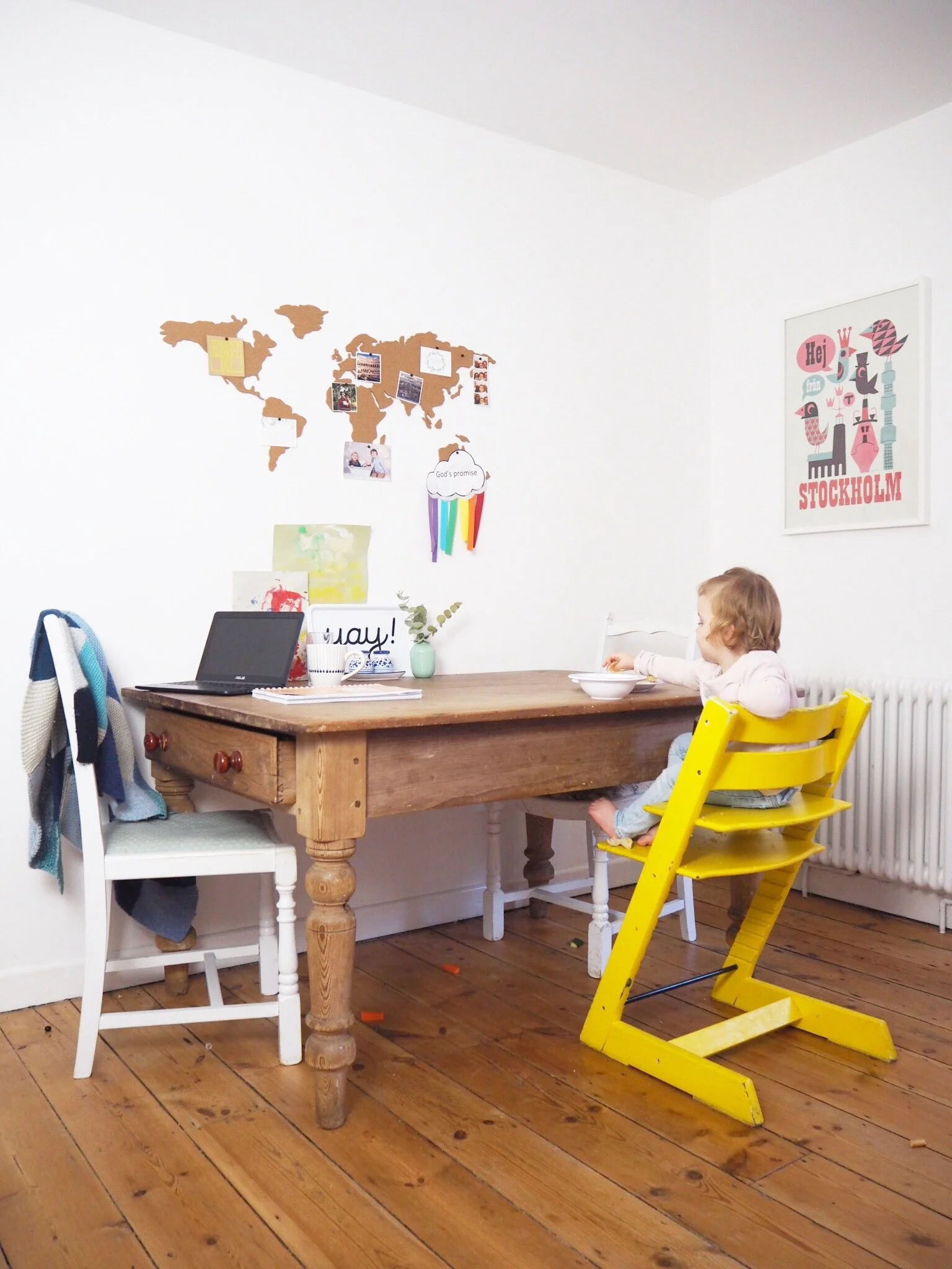 11 steps to buying furniture at a real-life auction