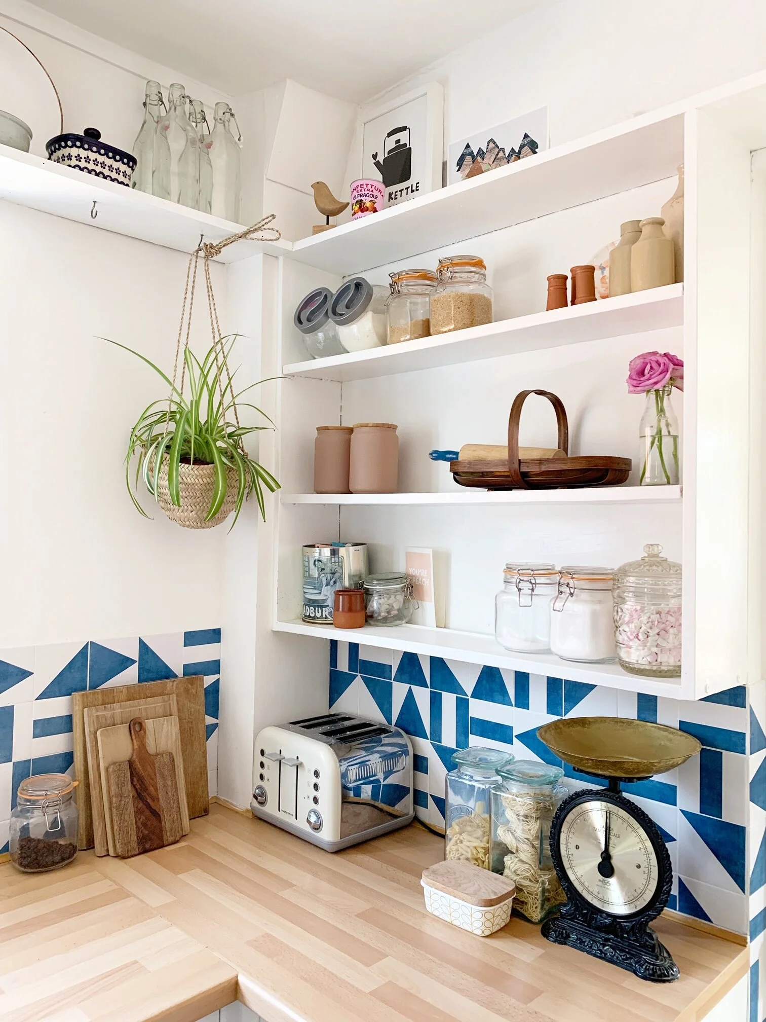 How to use tile stickers