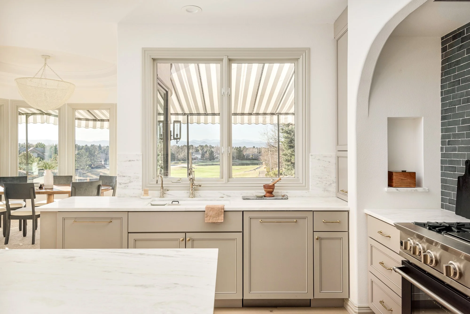 79 Glenmoor Dr-16.jpg