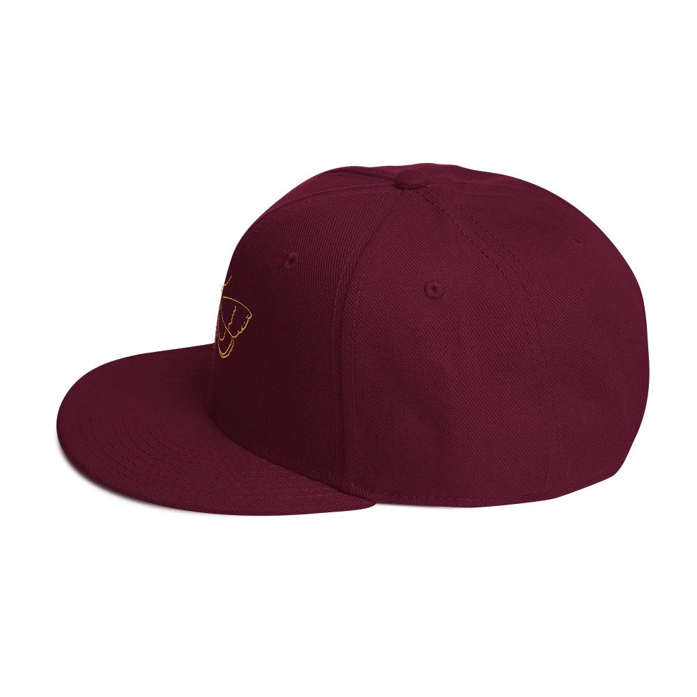 snapback-burgundy-maroon-left-side-6a174972a8cf9.jpg