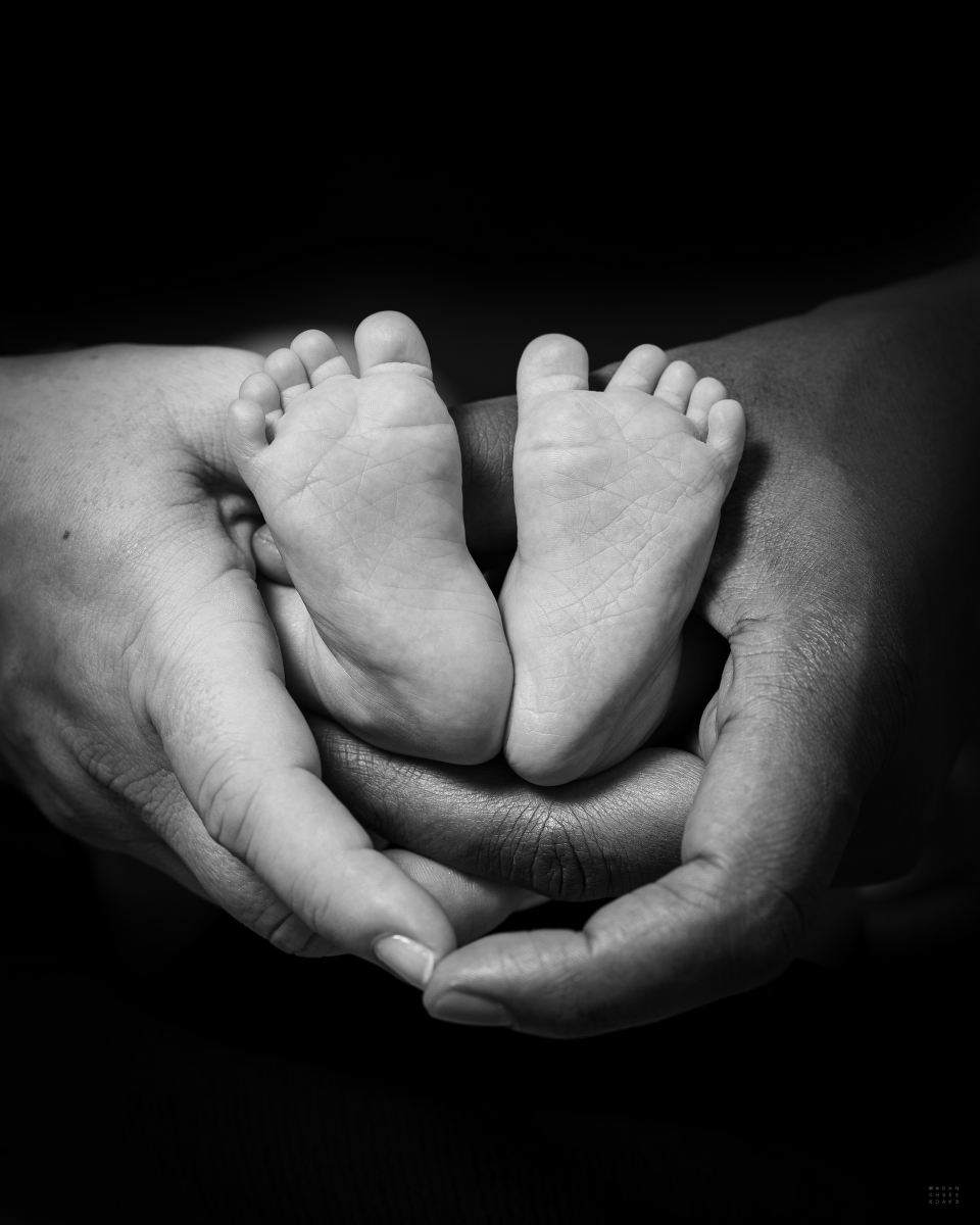 2024-11-09-Newborn-076_4024 x 6048_1_960x1200.png