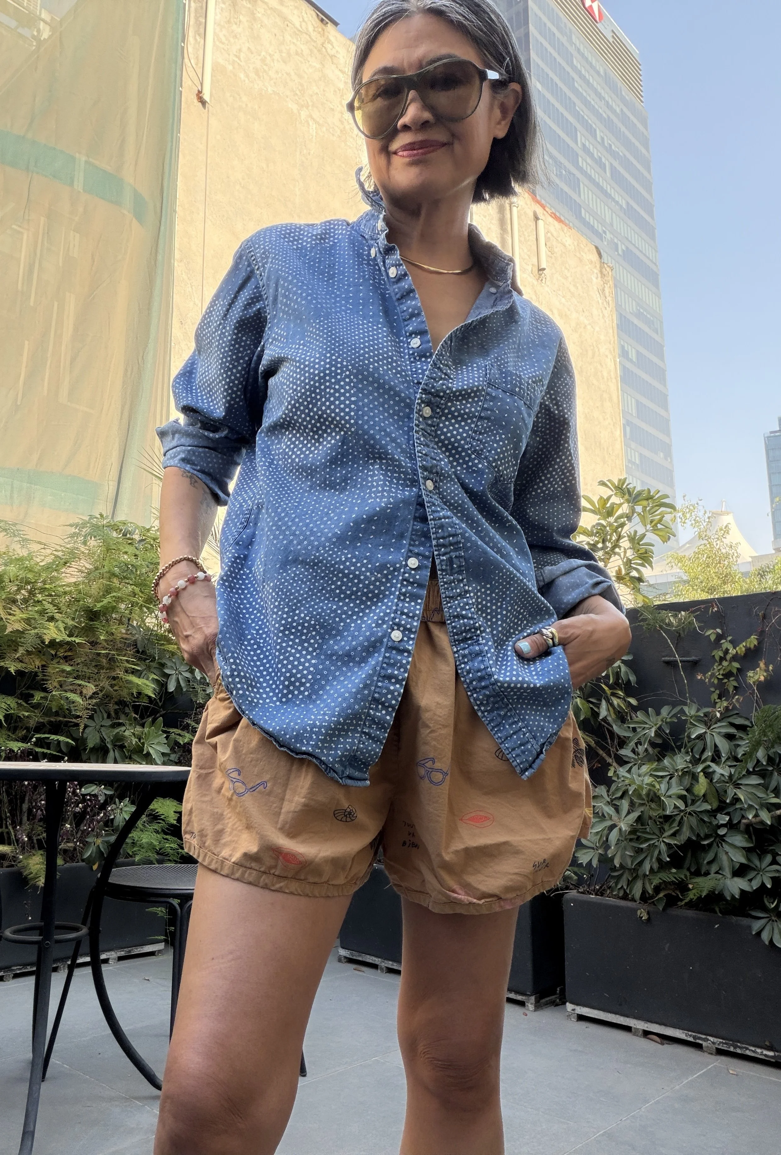 Fashion blogger outfit of the day walking through Coyoacán, CDMX, styled for coffee and city exploration.