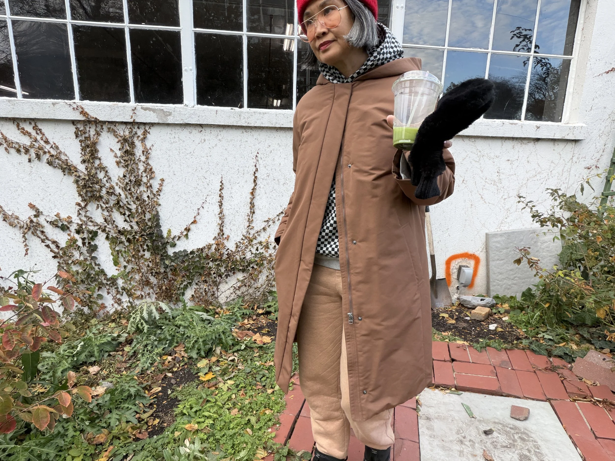 Fall outfit featuring checkerboard pattern mixed with relaxed basics for everyday street style