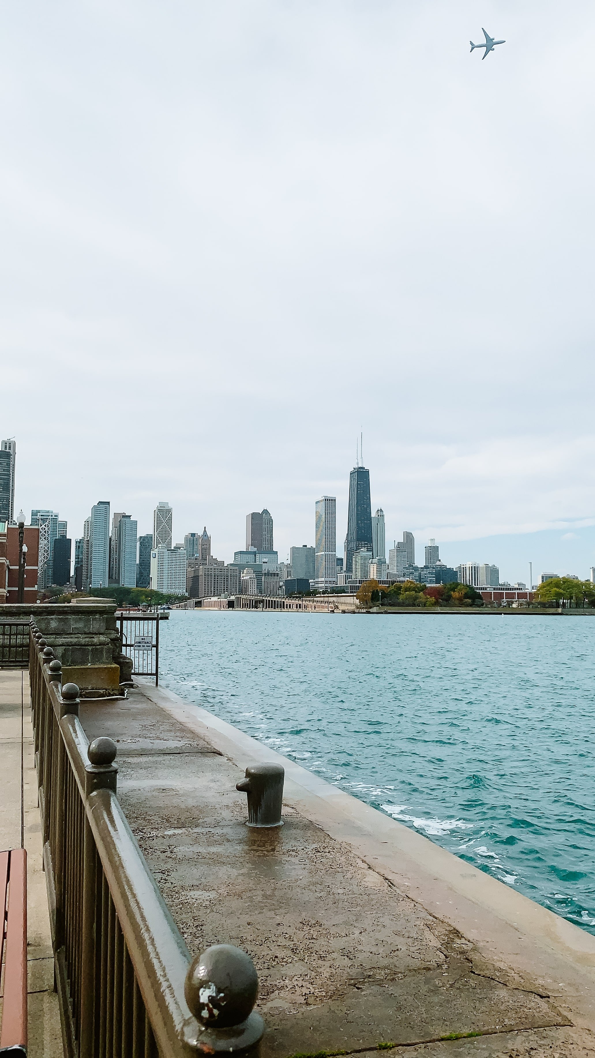 Explore Chicago on foot.jpg