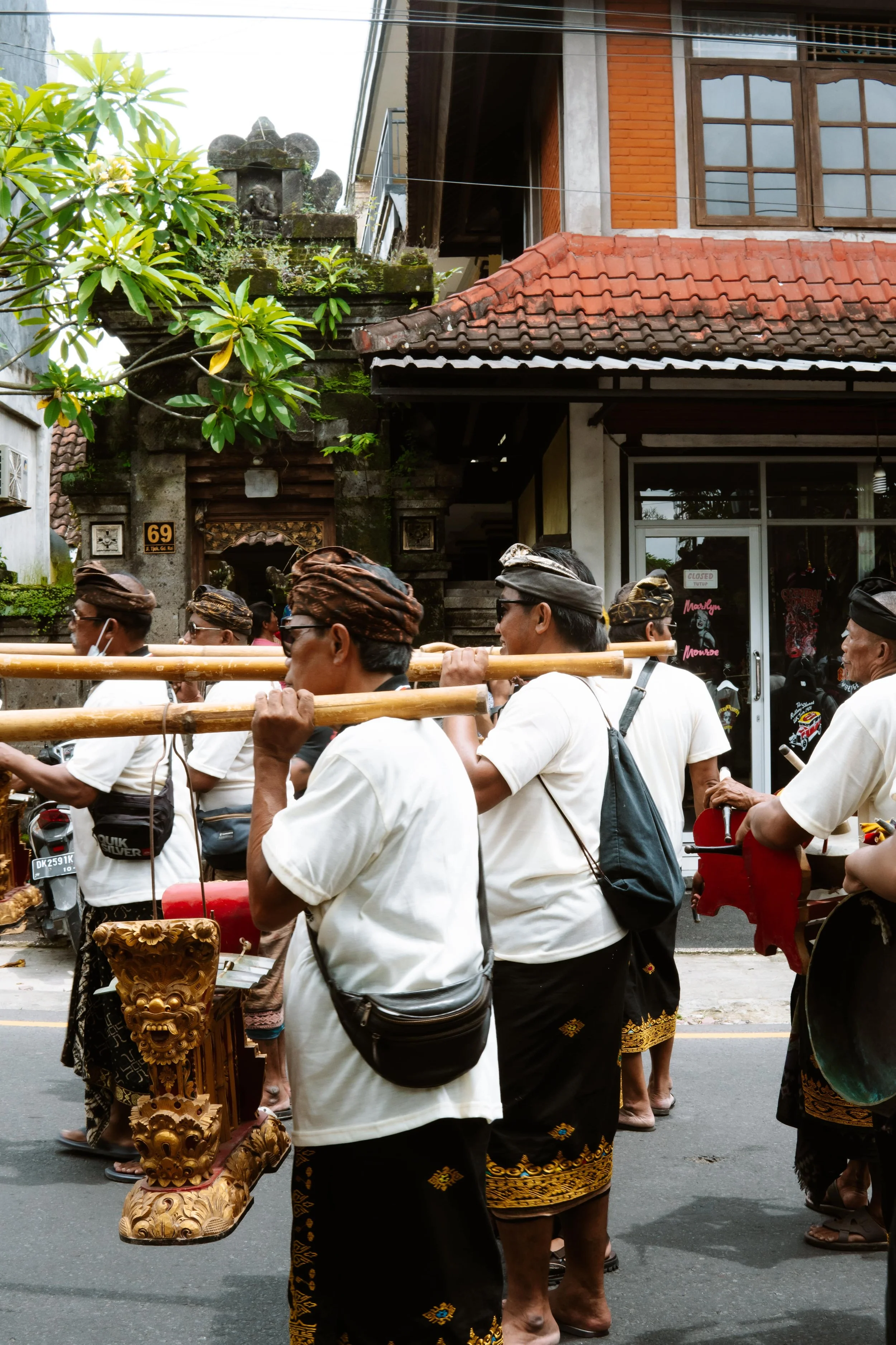 Traditional Ubud Ceremonies_Ubud Spiritual Gatherings_ngaben cremation ceremony.jpg