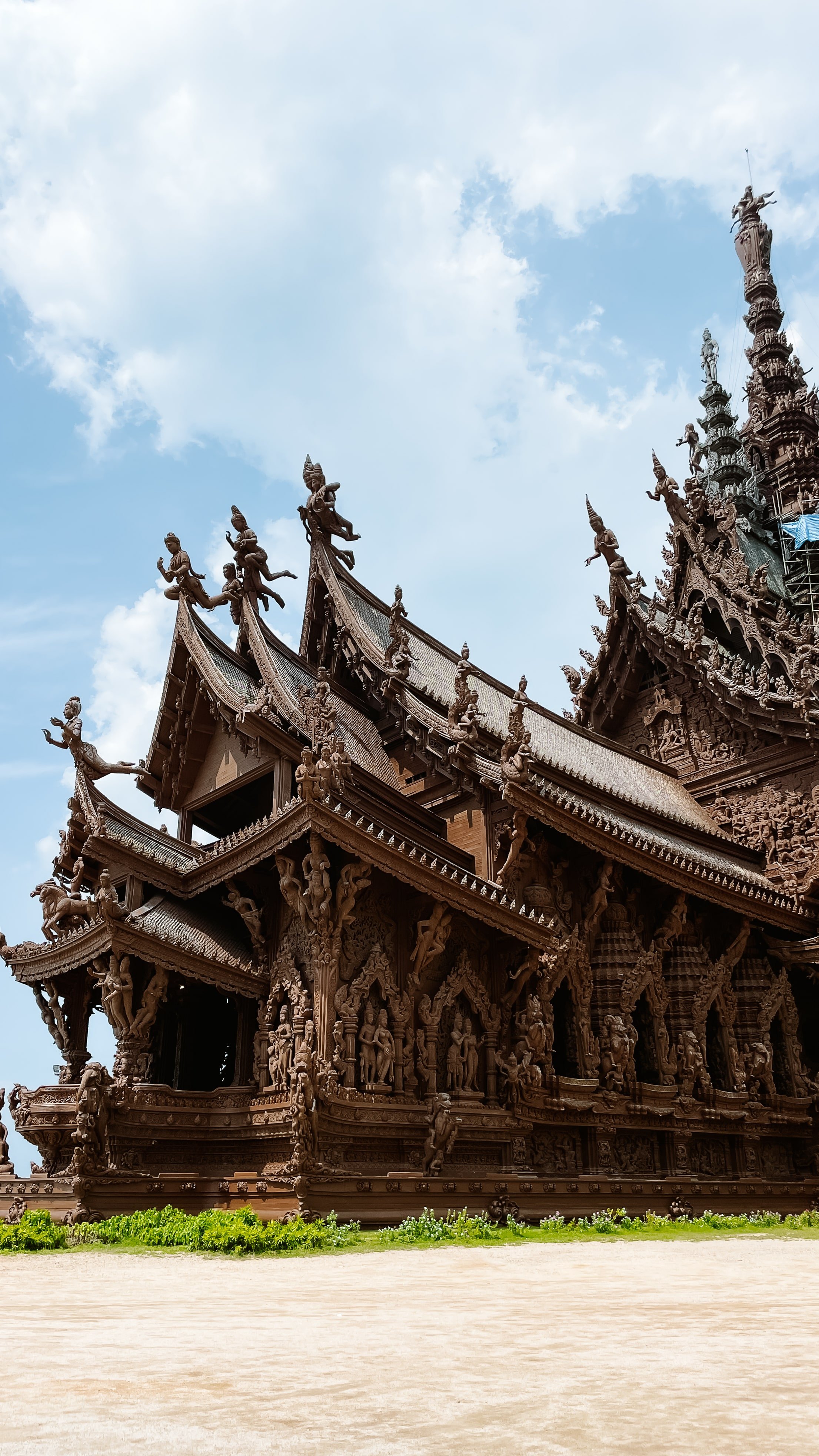 sanctuary of truth_pattaya day trips_pattaya landmarks