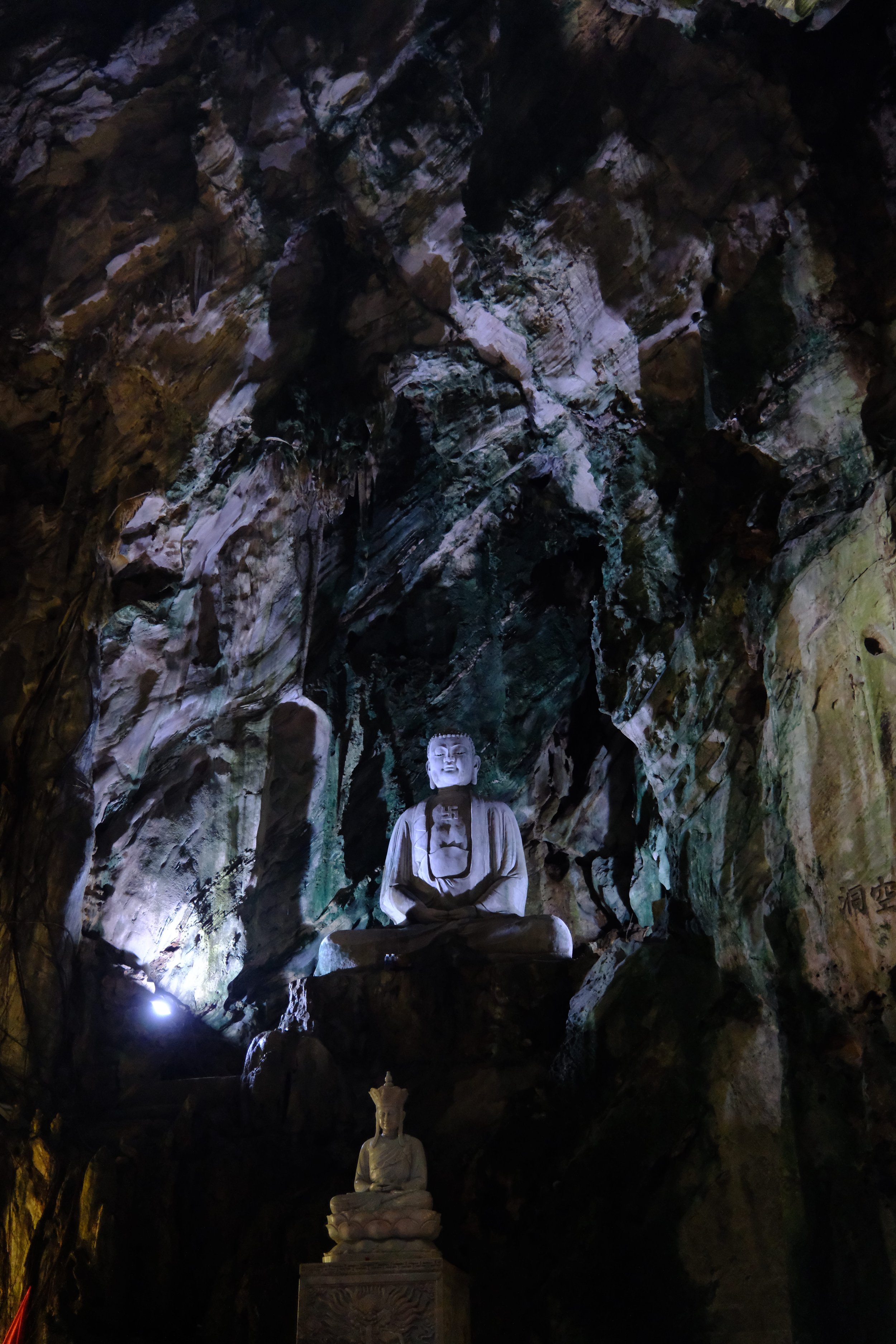is marble mountains worth visiting_da nang