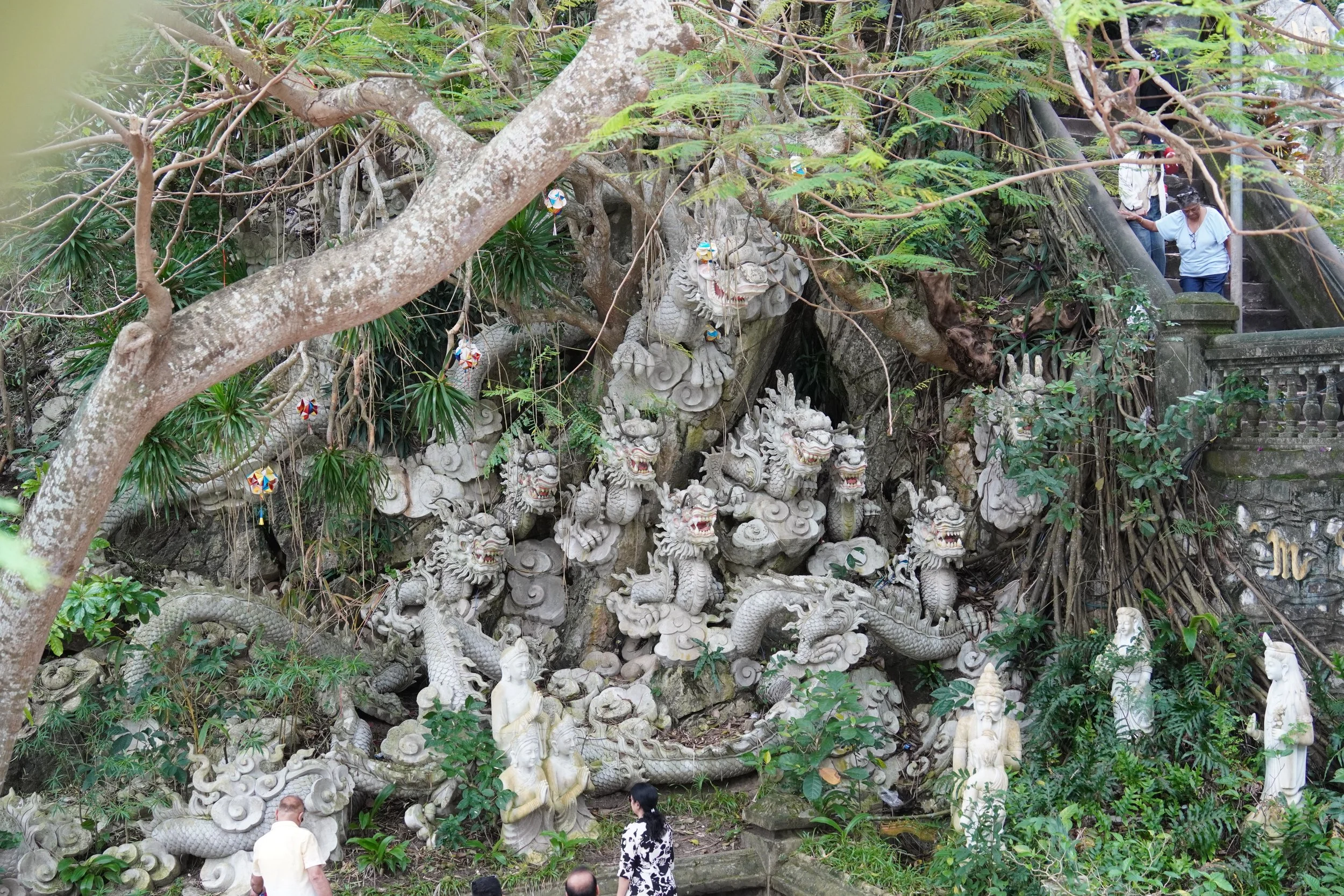 Marble Mountains temples_da nang.jpg