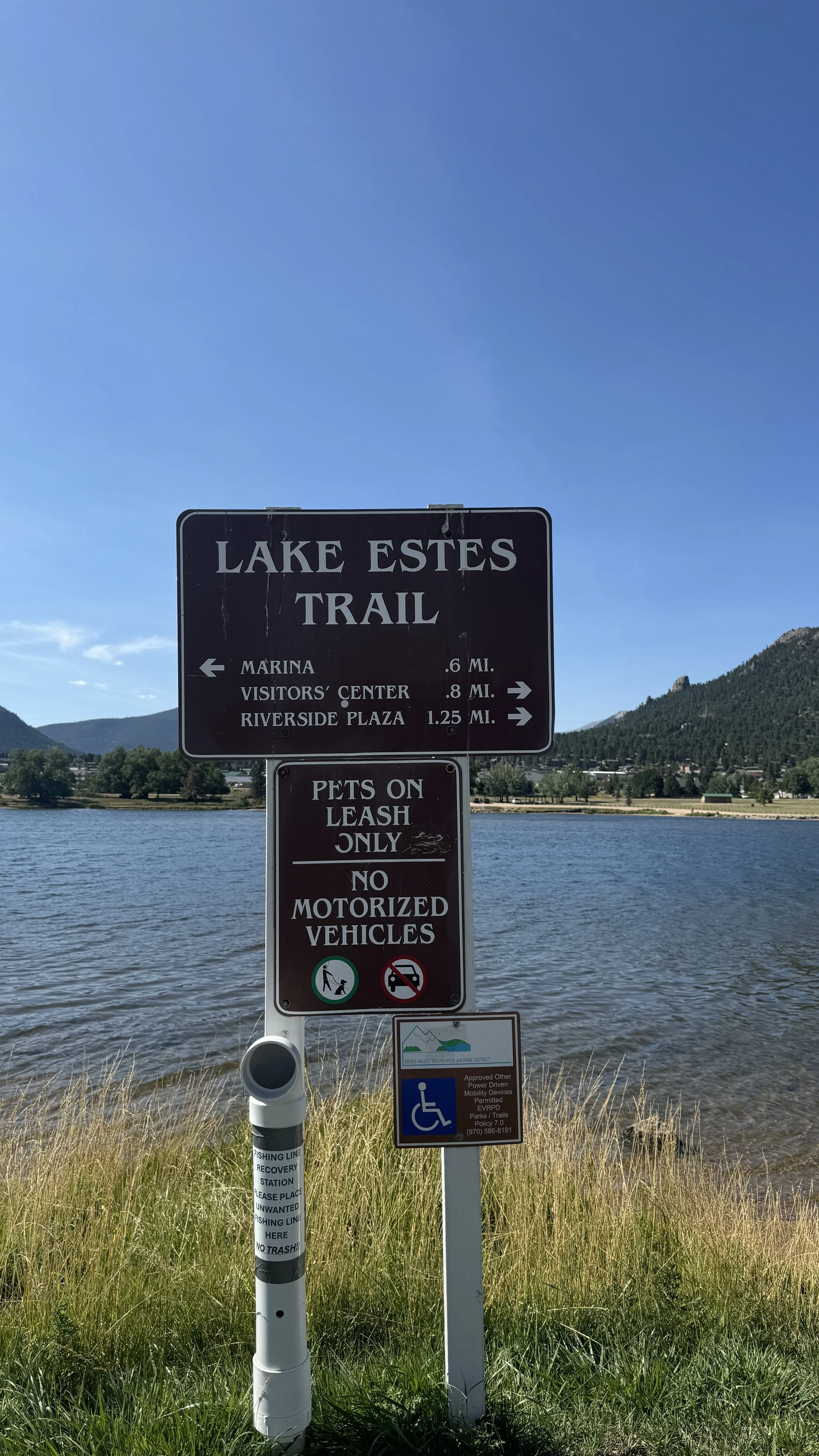 Lake Estes walking trail_trails in Estes Park