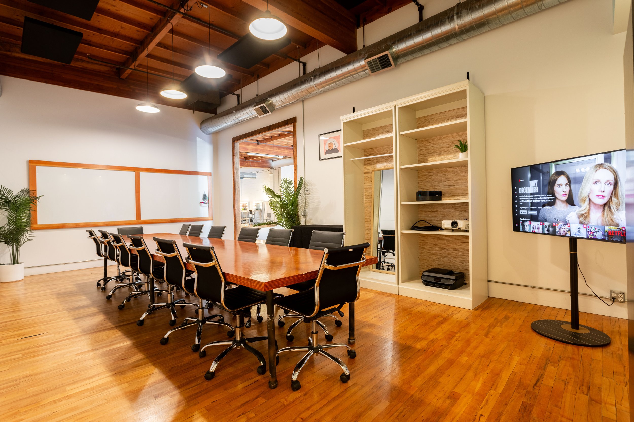 2 VIP Conference Room.jpg