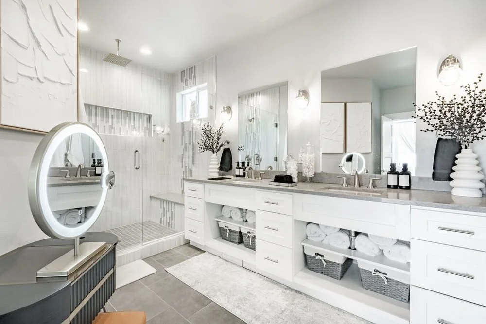 Refining Your Daily Rituals: The Art of Bespoke Bathroom & Living Space Design. .