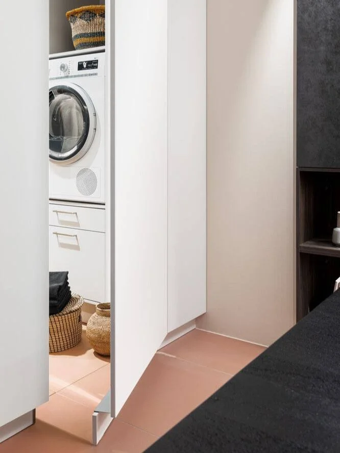 Hidden cabinet door with recessed toekick
