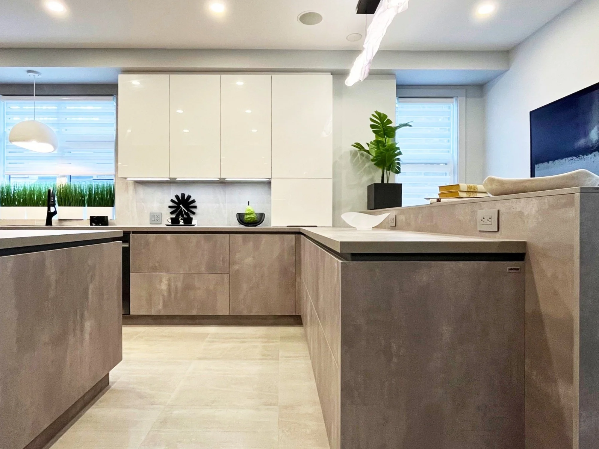 handleless kitchen with concrete finish