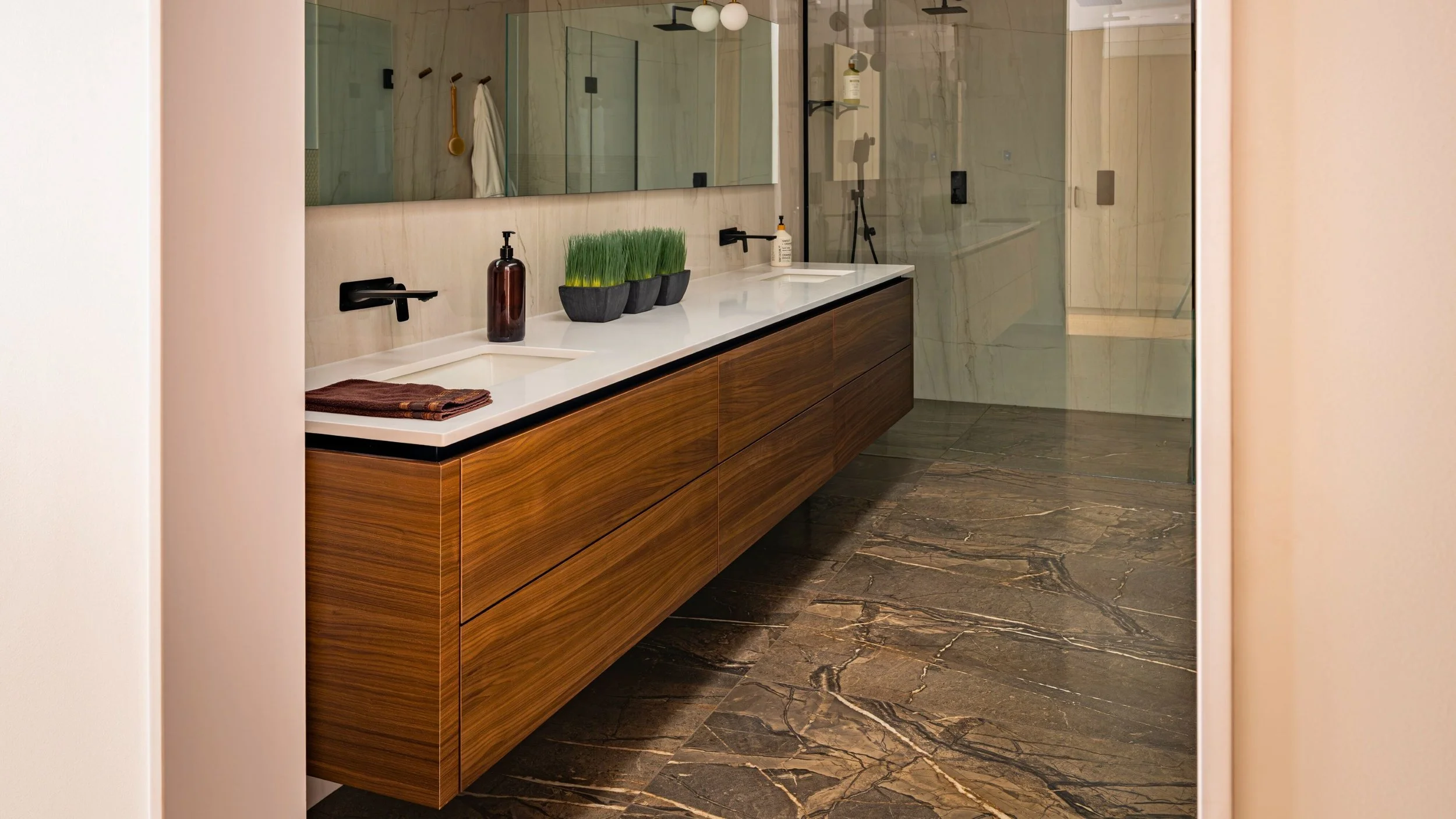 Custom Bathroom Vanity in Ottawa