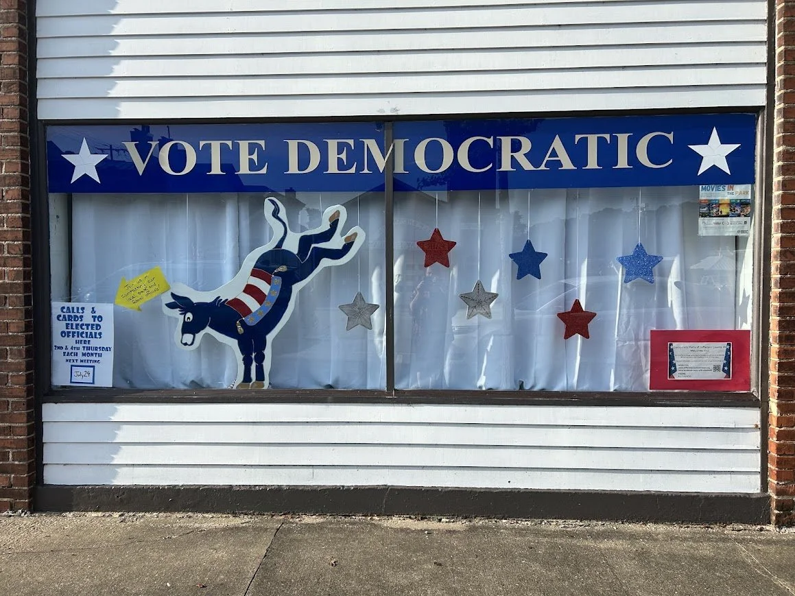 Dem 70.jpg