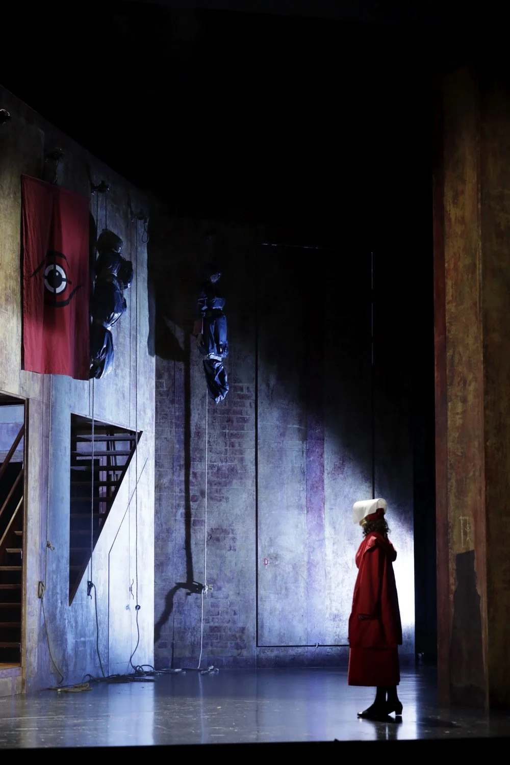 Co-Dramaturg with Tatjana Beyer, THE HANDMAID'S TALE. Theater Freiburg, Freiburg im Breisgau. Directed by Peter Carp. Photo by Paul Leclaire.