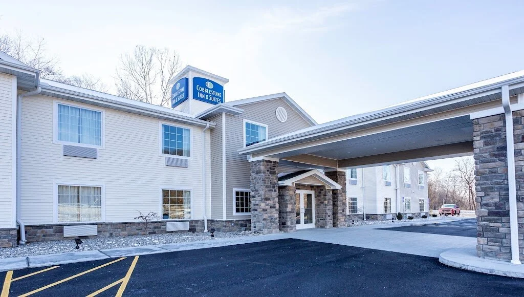 Cobblestone Inn & Suites - Brookville