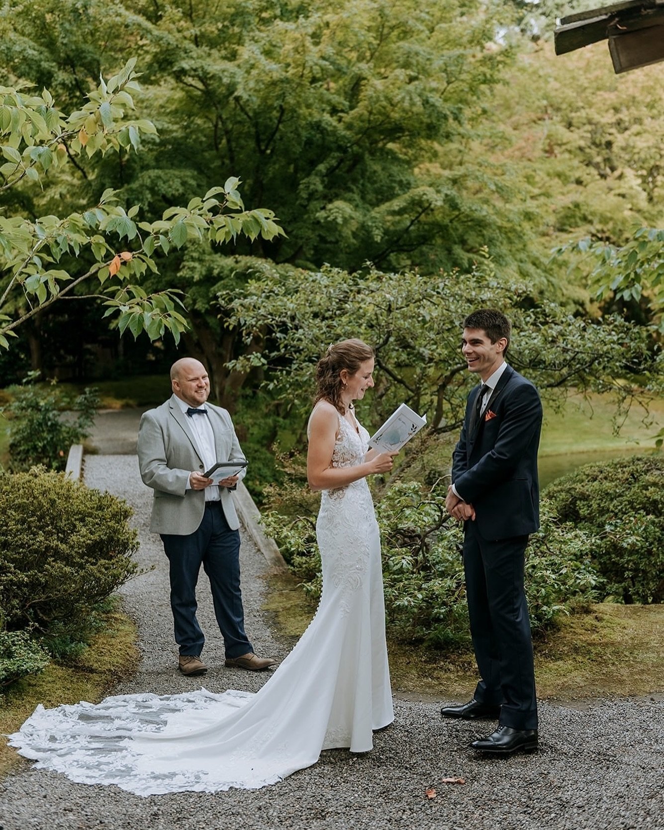 When working with our team we want you to feel like you&rsquo;re able to have a ceremony that is focused around you and the love of your life! 
⠀⠀⠀⠀⠀⠀⠀⠀⠀
Little things like stepping aside during your vows so you are fully focused on tour partner are 