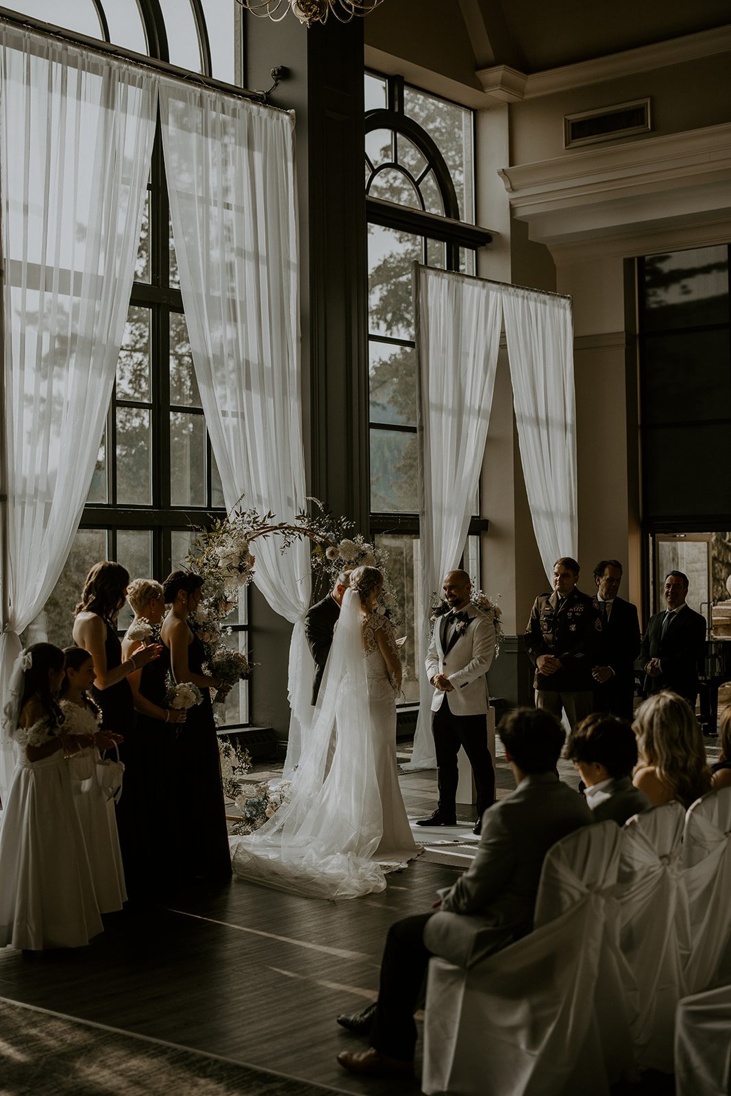 Wedding Officiant vs. Marriage Commissioner in BC: What’s the Difference?