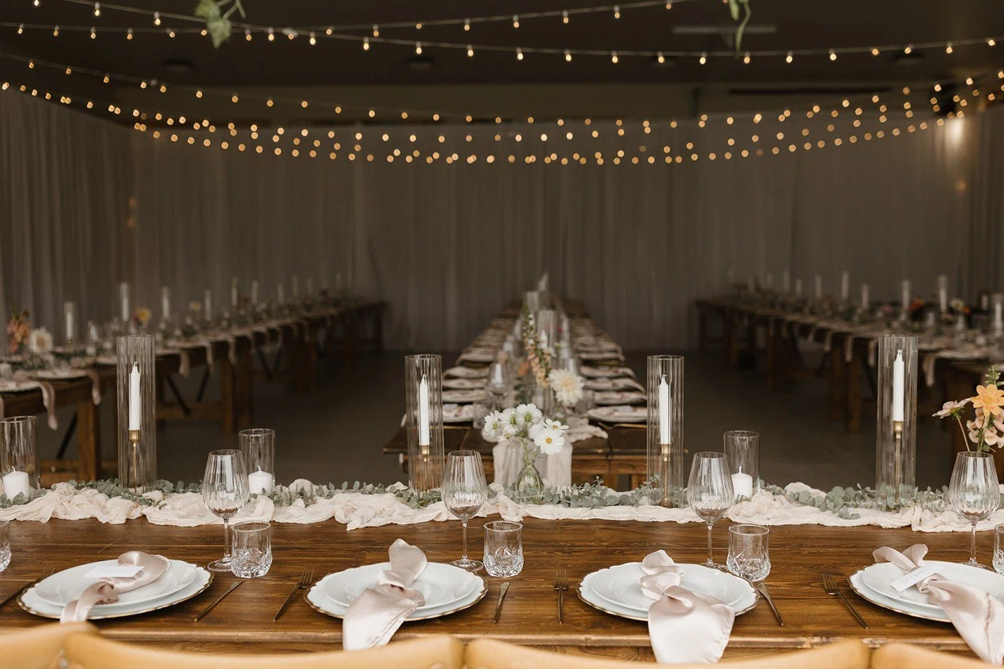 ✨ Where every detail leads to &ldquo;I do&rdquo; 🤍

From the ceremony to the celebration&hellip; it all begins with a meaningful moment.

Photo @annikamariebrown 

#VancouverOfficiant #WeddingInspiration #ReceptionDetails #YourDayYourWay