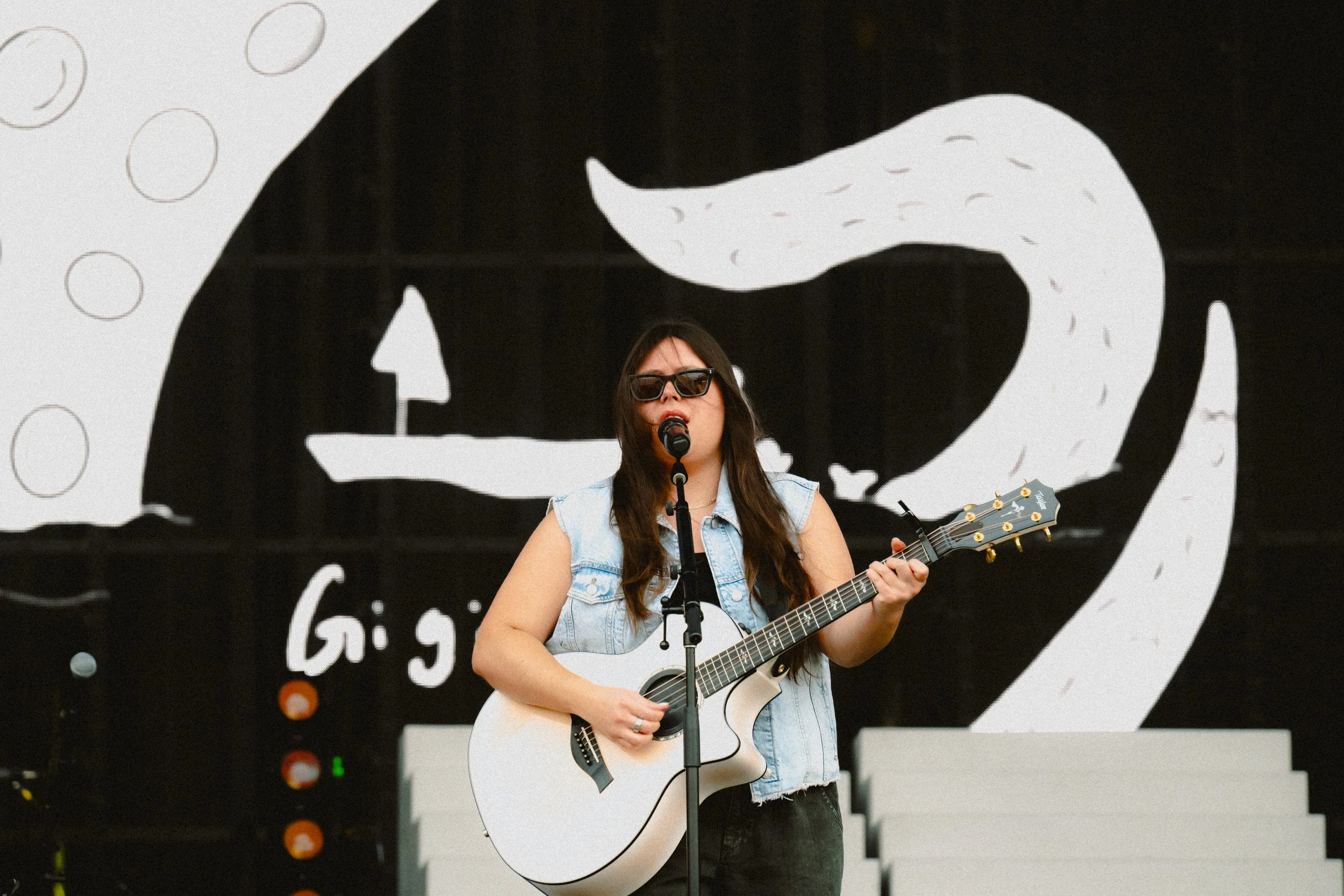 SATURDAY-@ISABELELISEPHOTO-HINTERLAND-3.jpg