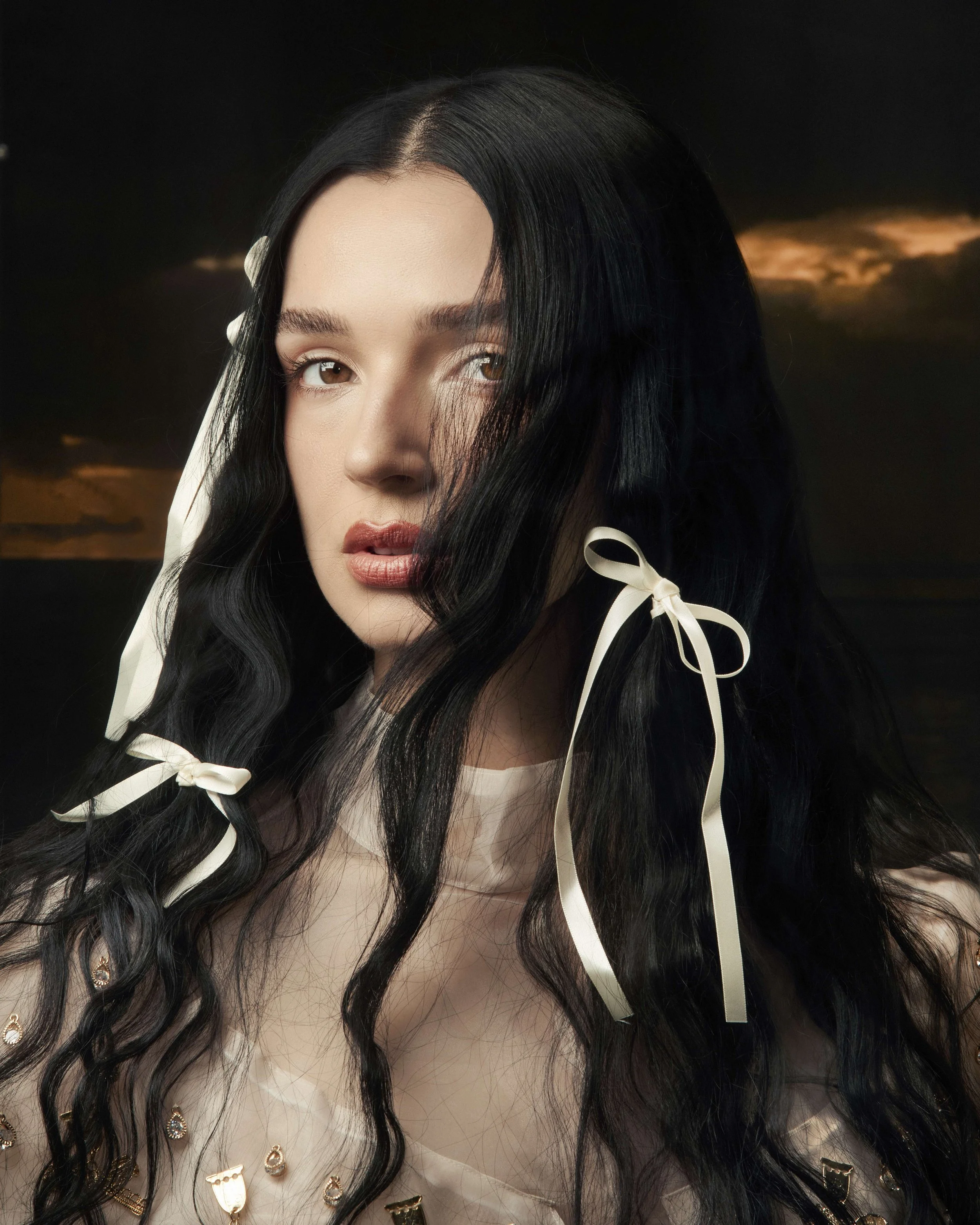 REVIEW: Poppy Leaves No Survivors on New Album ‘Empty Hands’