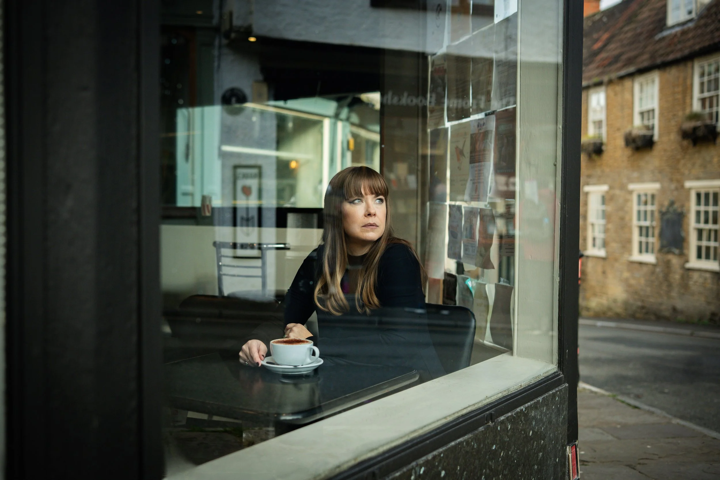 Q&amp;A: Folk Artist Lucy Kitchen Shares About Newest Album ‘In The Low Light’