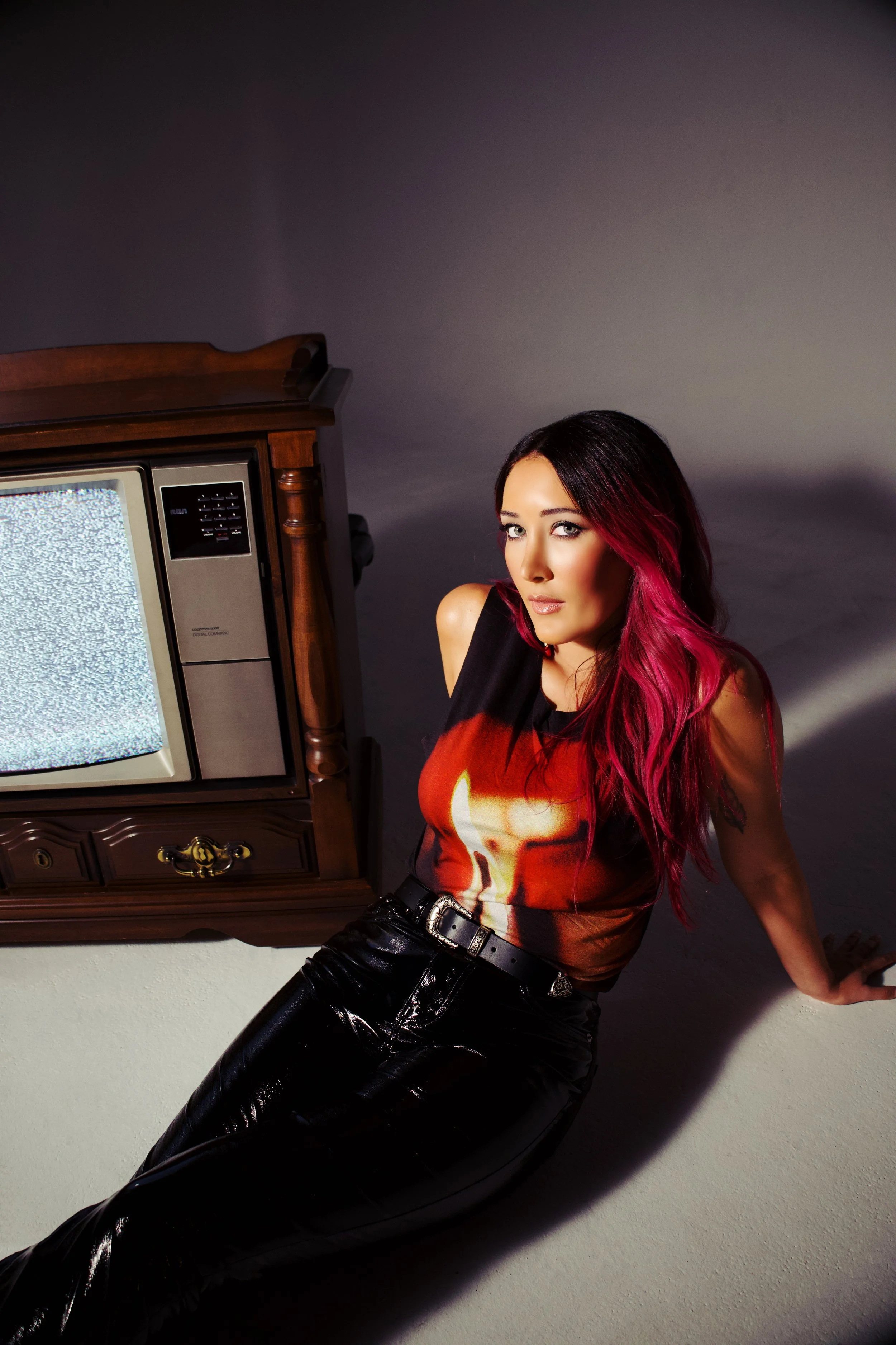 Q&amp;A: Aubrie Sellers Dissects Modern Romance on ‘Attachment Theory’