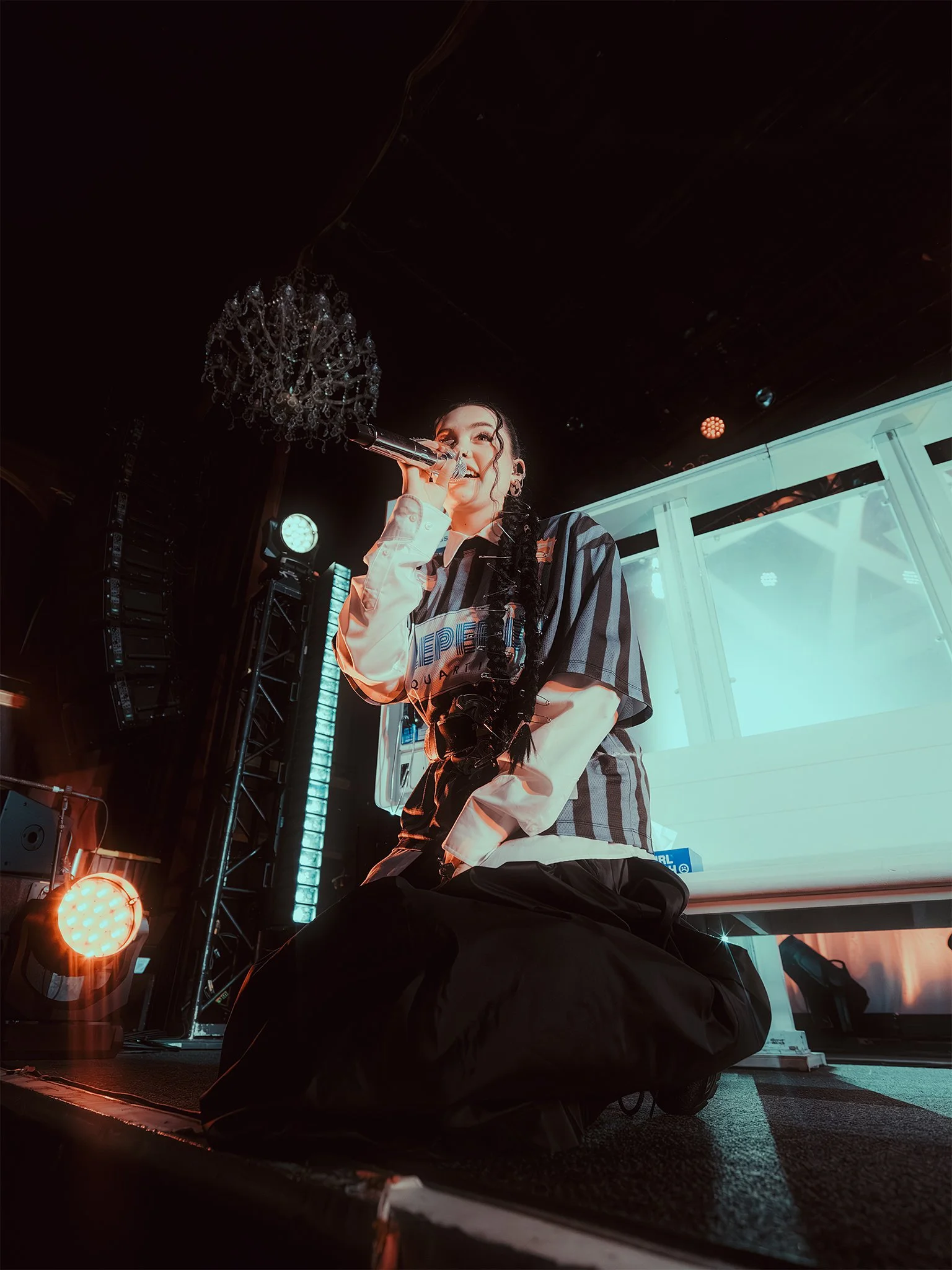 REVIEW: Lauren Spencer Smith Brings The Art of Being a Mess Tour to The Fillmore in San Francisco