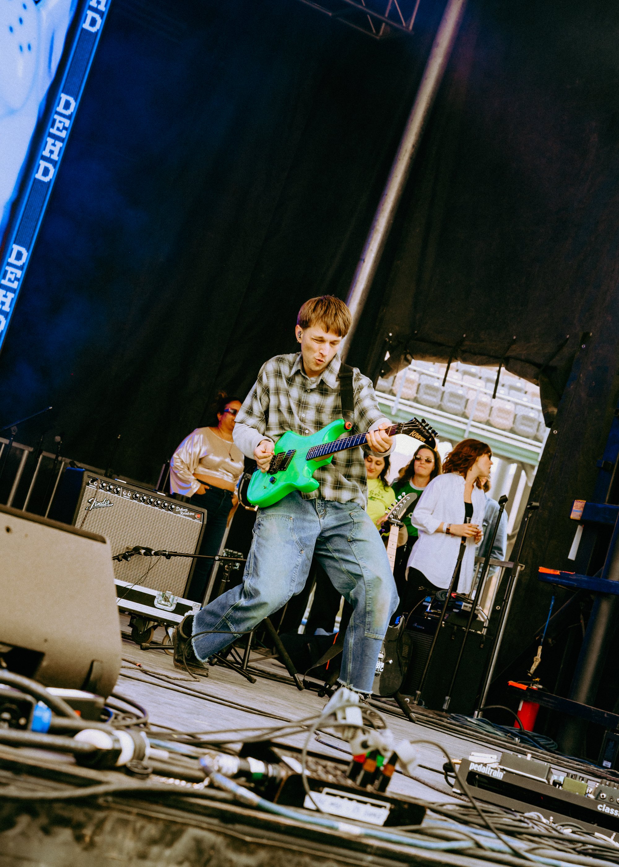 Dehd-3.jpg