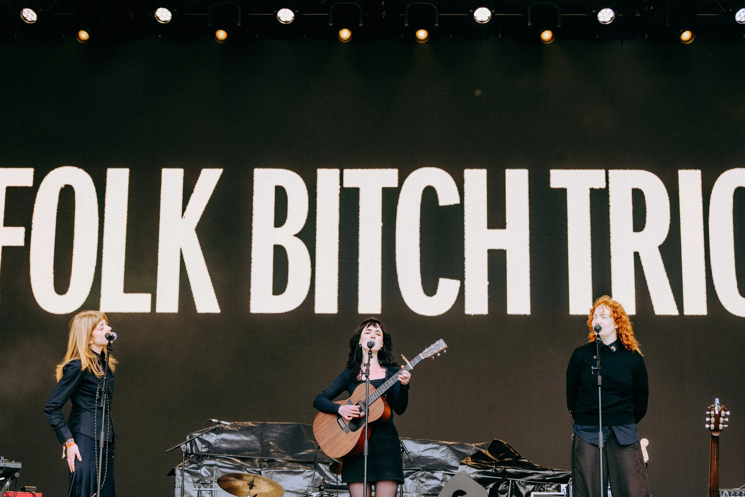 Folk Bitch Trio-4.jpg