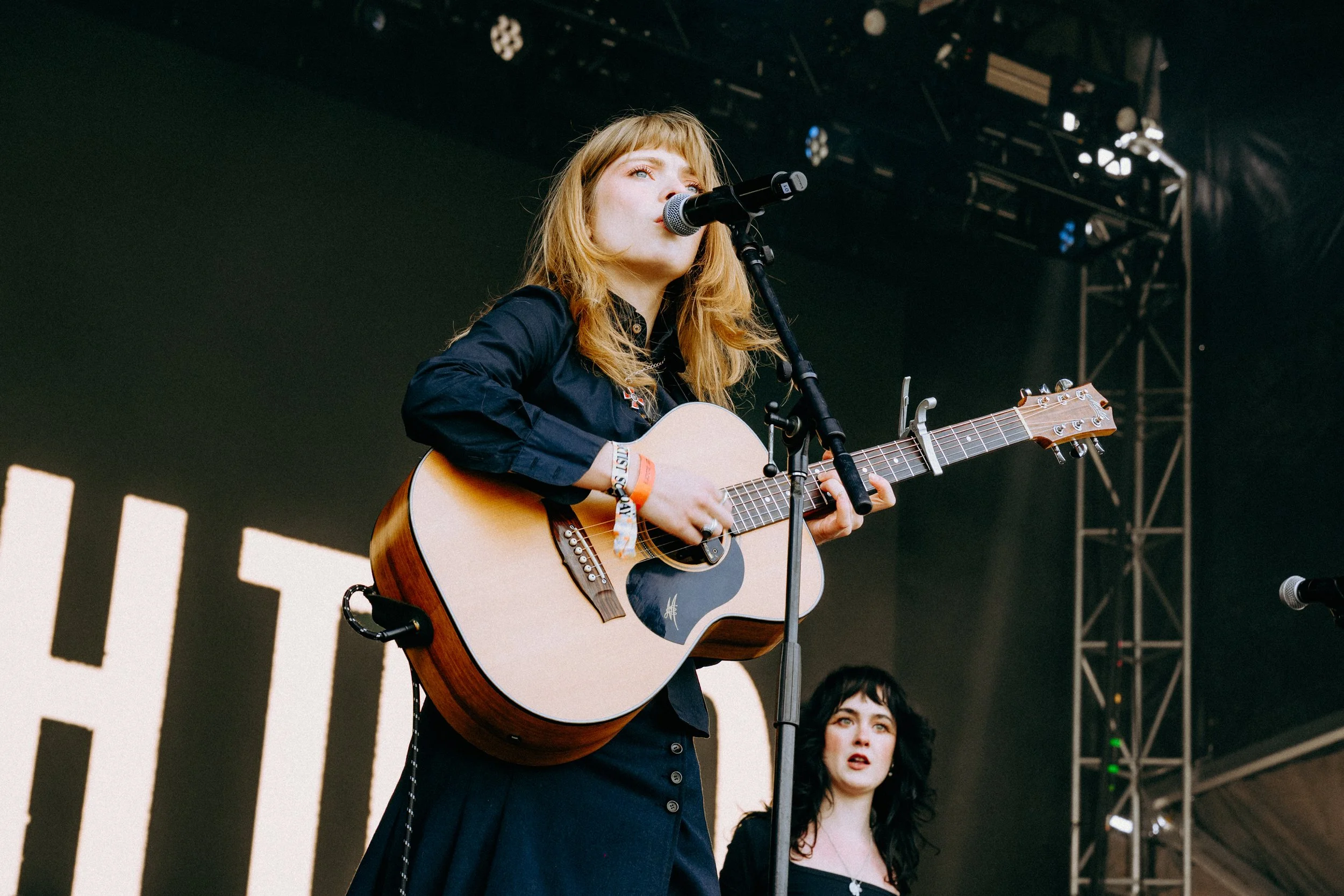 Folk Bitch Trio-2.jpg