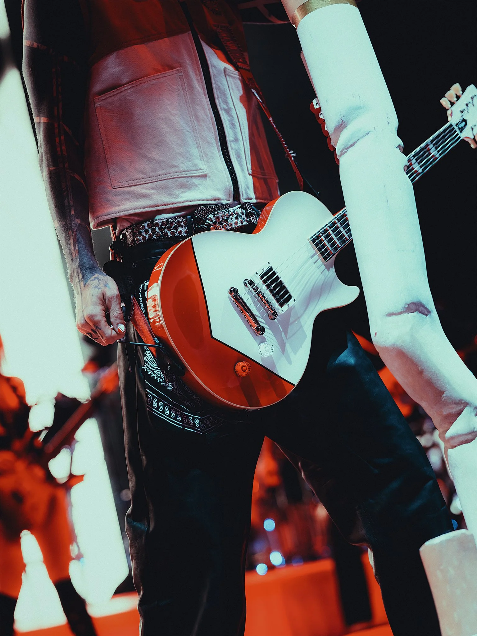 MGK-52.jpg