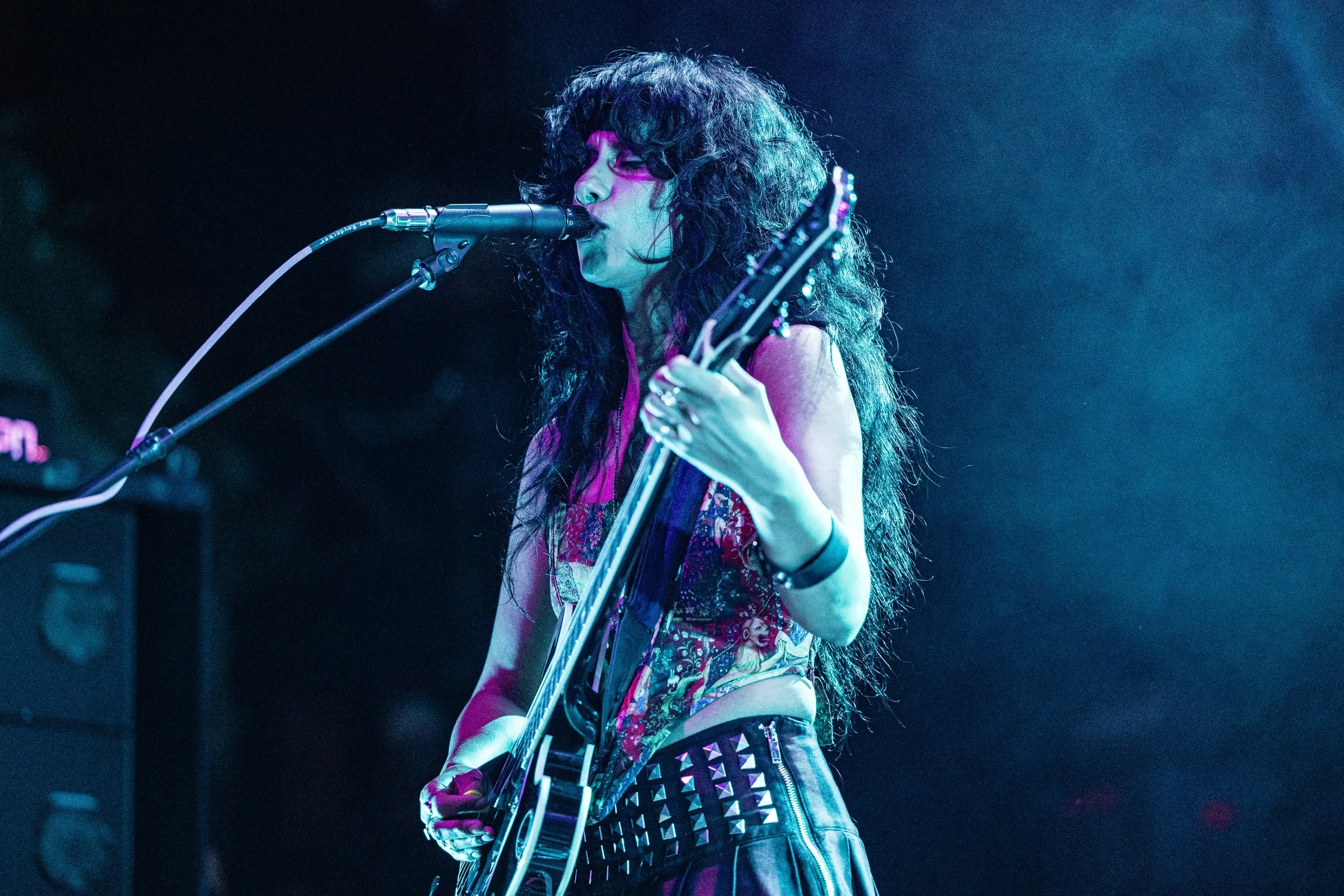LA WITCH-17.jpg