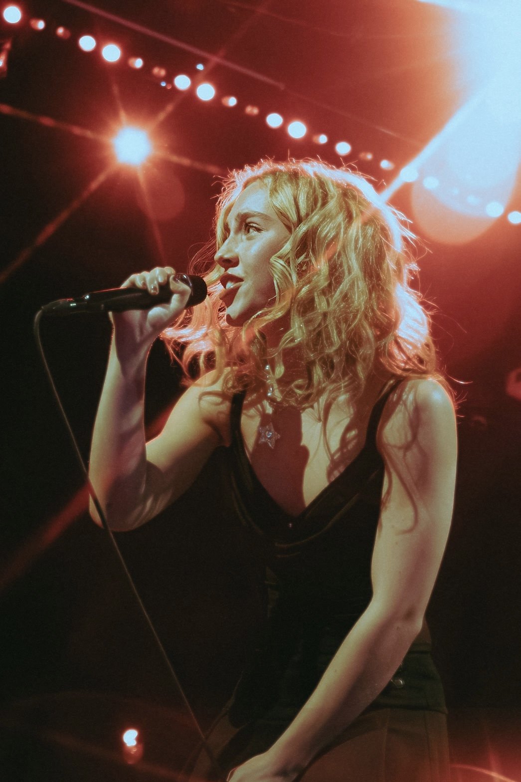 Q&amp;A: Kacey Fifield is Channeling Her Inner Final Girl in ‘OUT OF MIND’