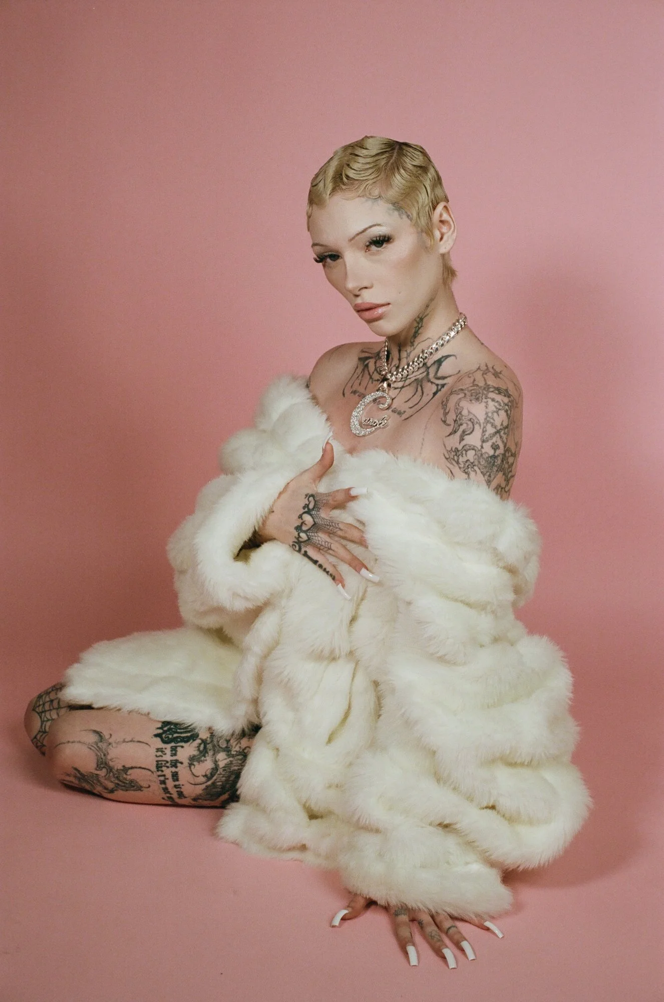 Q&amp;A: Carolesdaughter Finds Strength in Self-Preservation on “You Can’t Spell Sweetheart Without Thea”