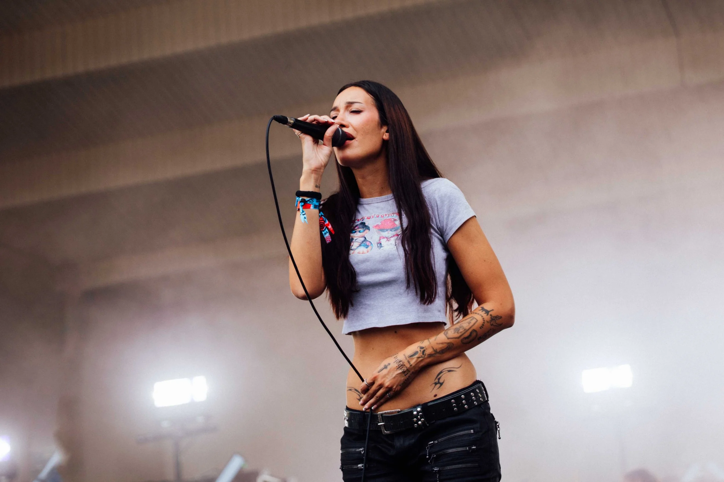 JuliaWolf_Web_07_26_08.jpg