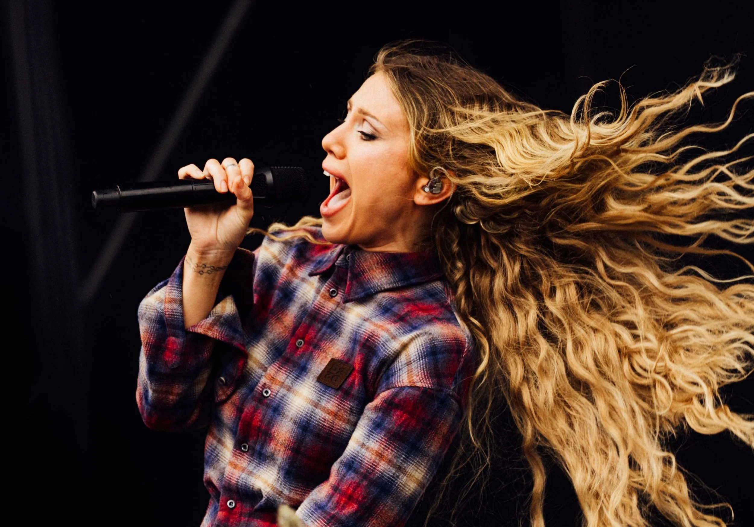 Slayyyter_Web_07_26_37.jpg