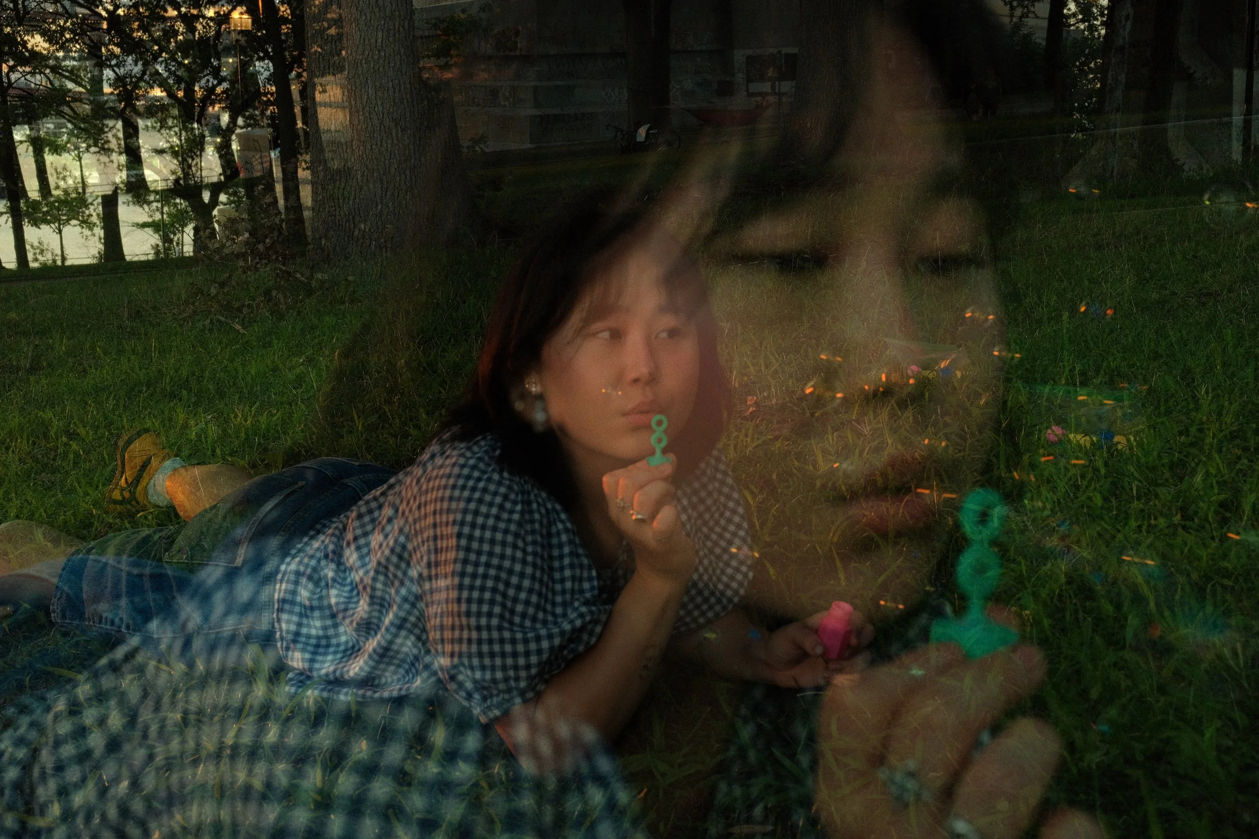 Q&amp;A: min.a Finds Her Way Through the Spiral on “guess who?”