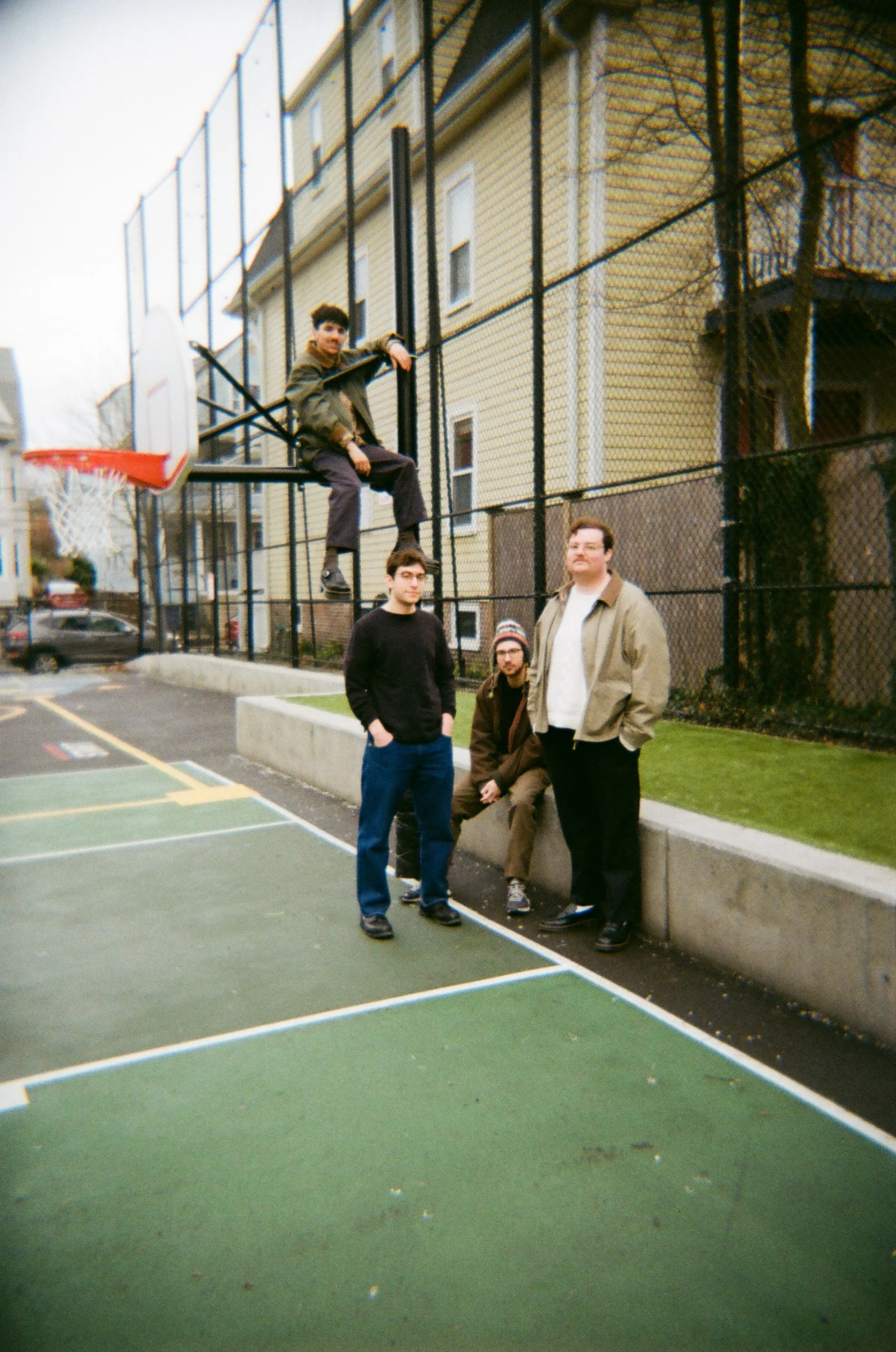 Q&amp;A: Gollylagging’s “Comet” finds the light in one another ahead of debut album, ‘Real Life’&nbsp;