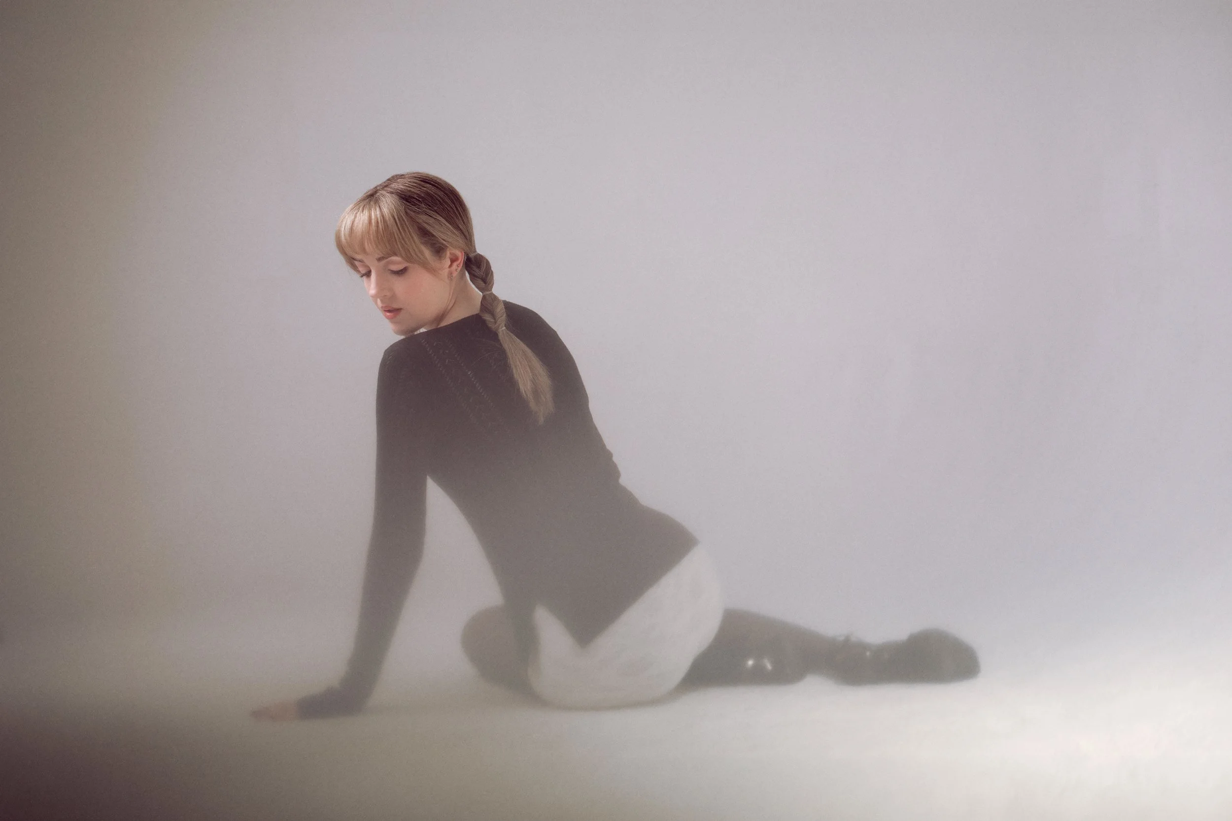 Q&amp;A: philomenah Builds A World of Darkness and Emotion In “sovereign”