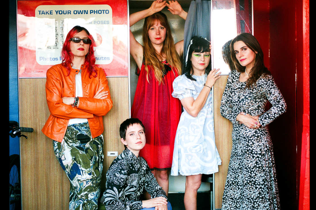 Q&amp;A: Death Valley Girls Rebuild Through Loss on ‘Welcome to Earth’